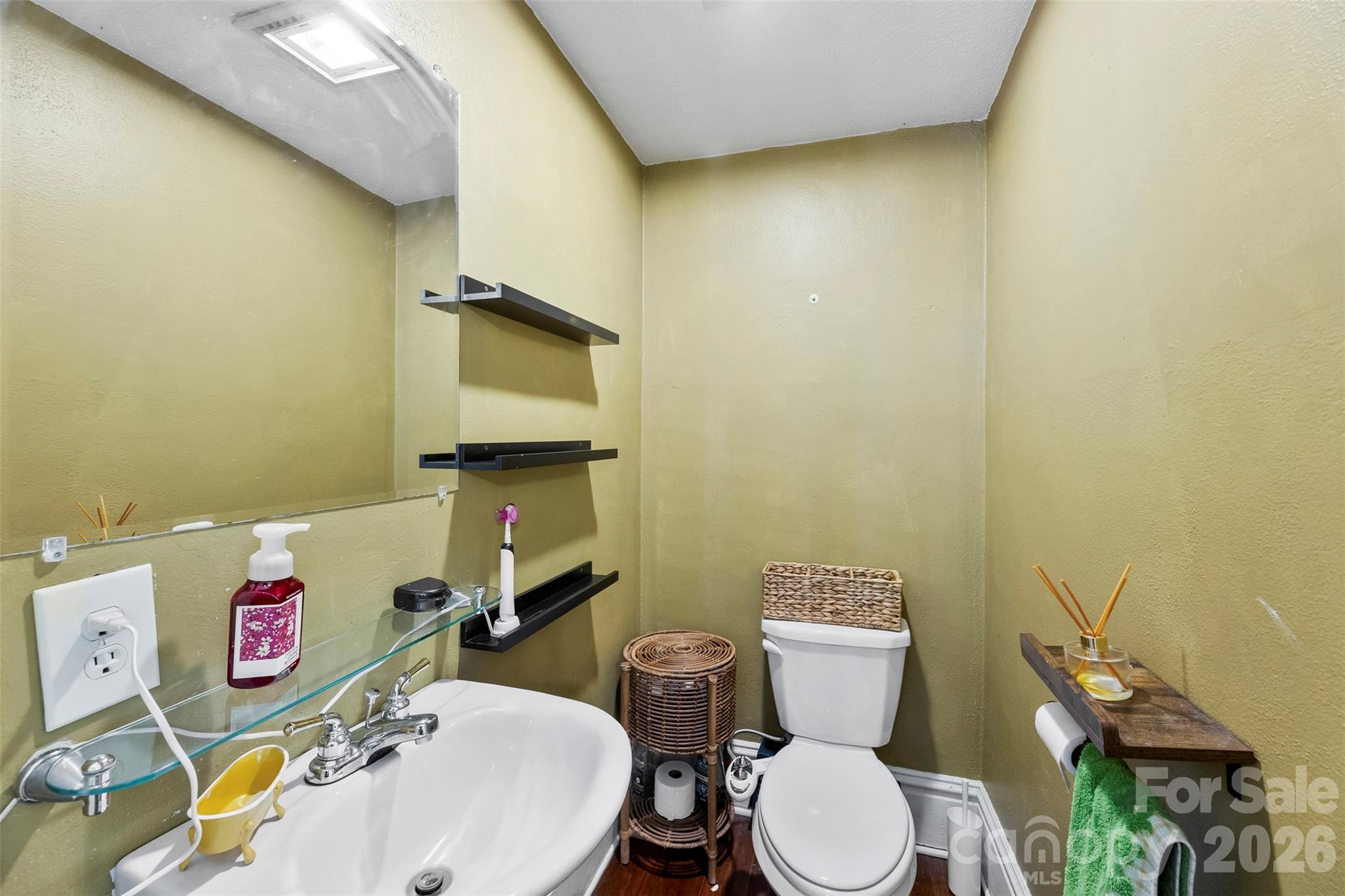 property viewer photo 22