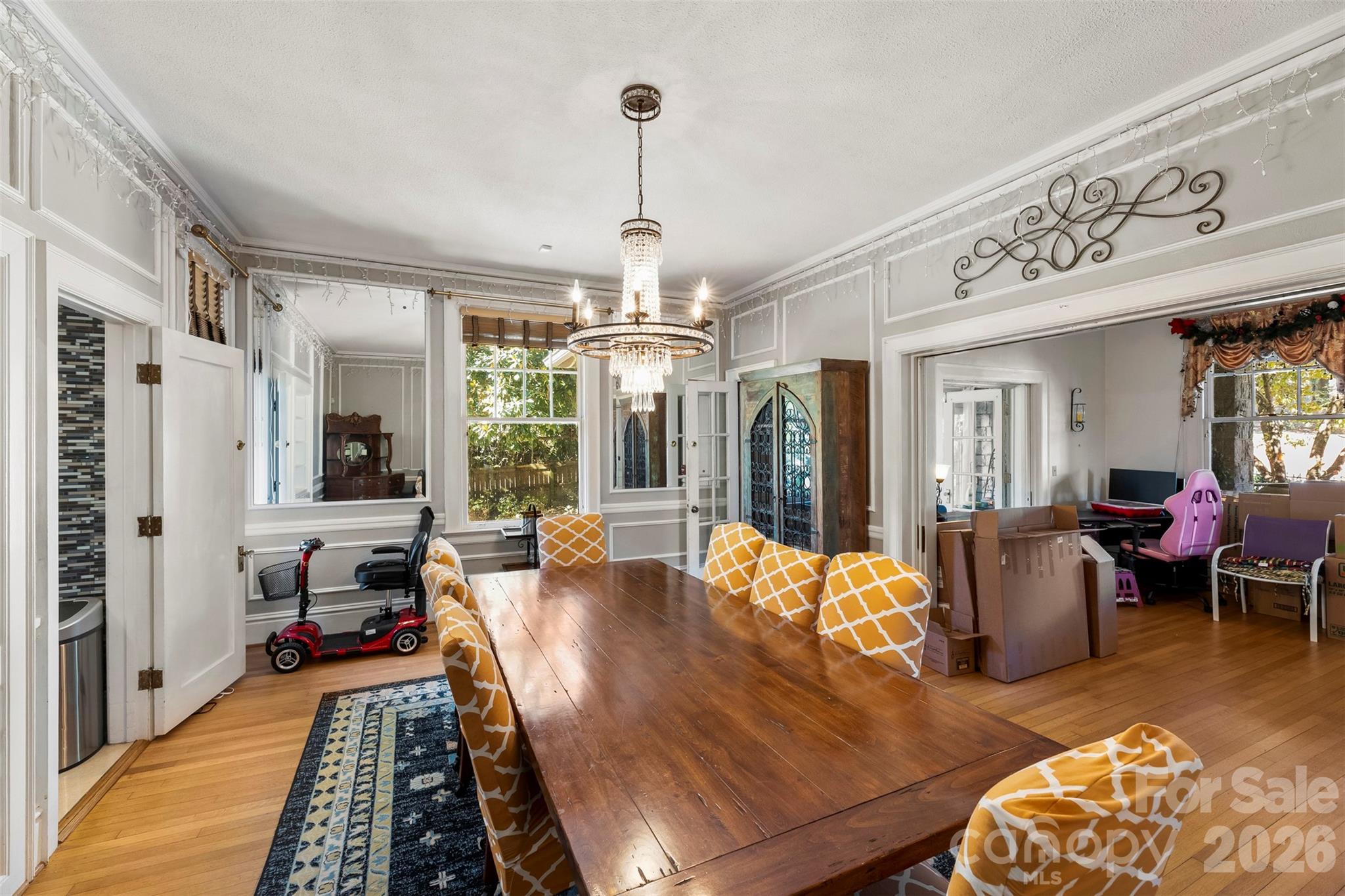 property viewer photo 6