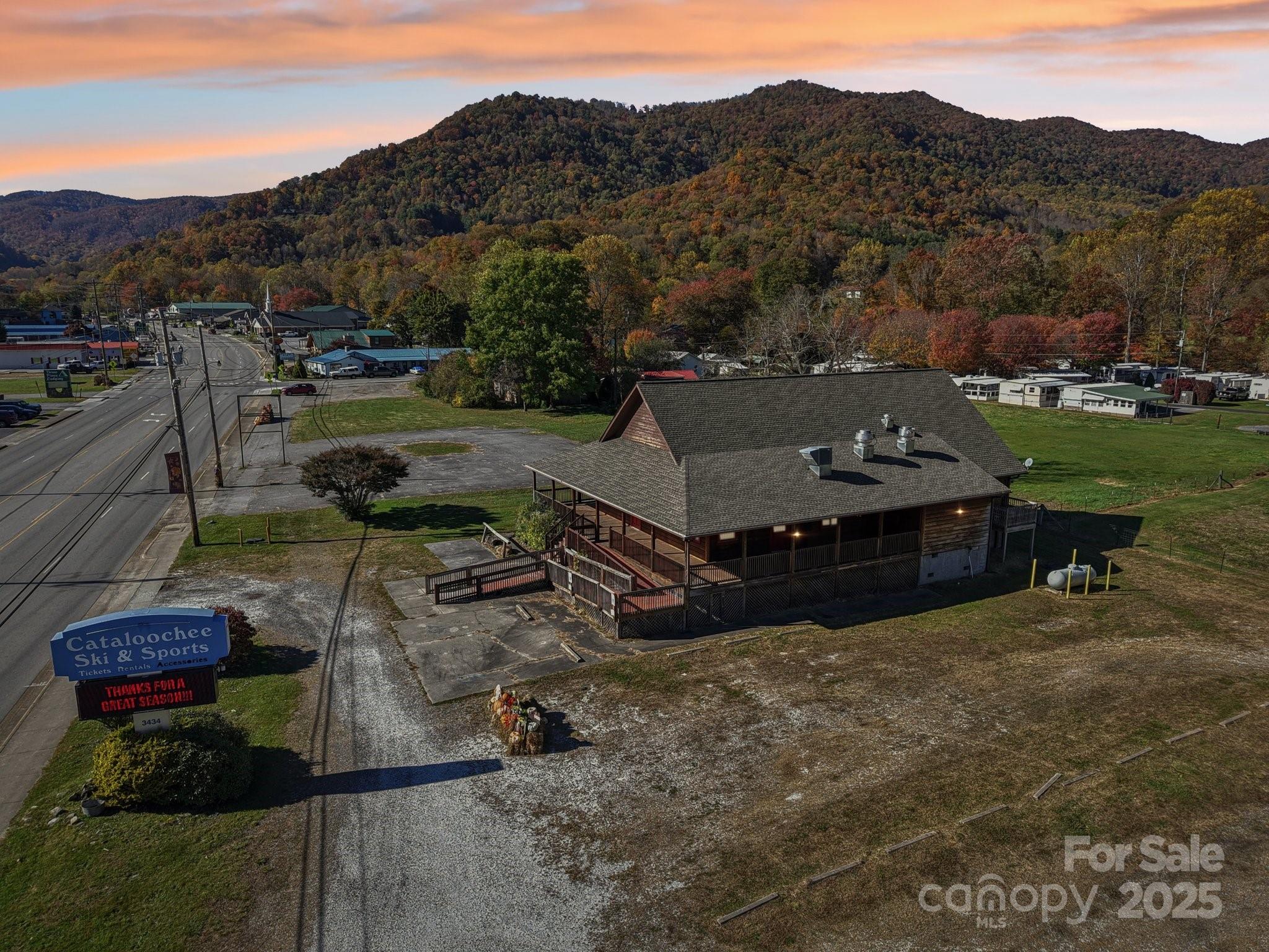 main property photo 43