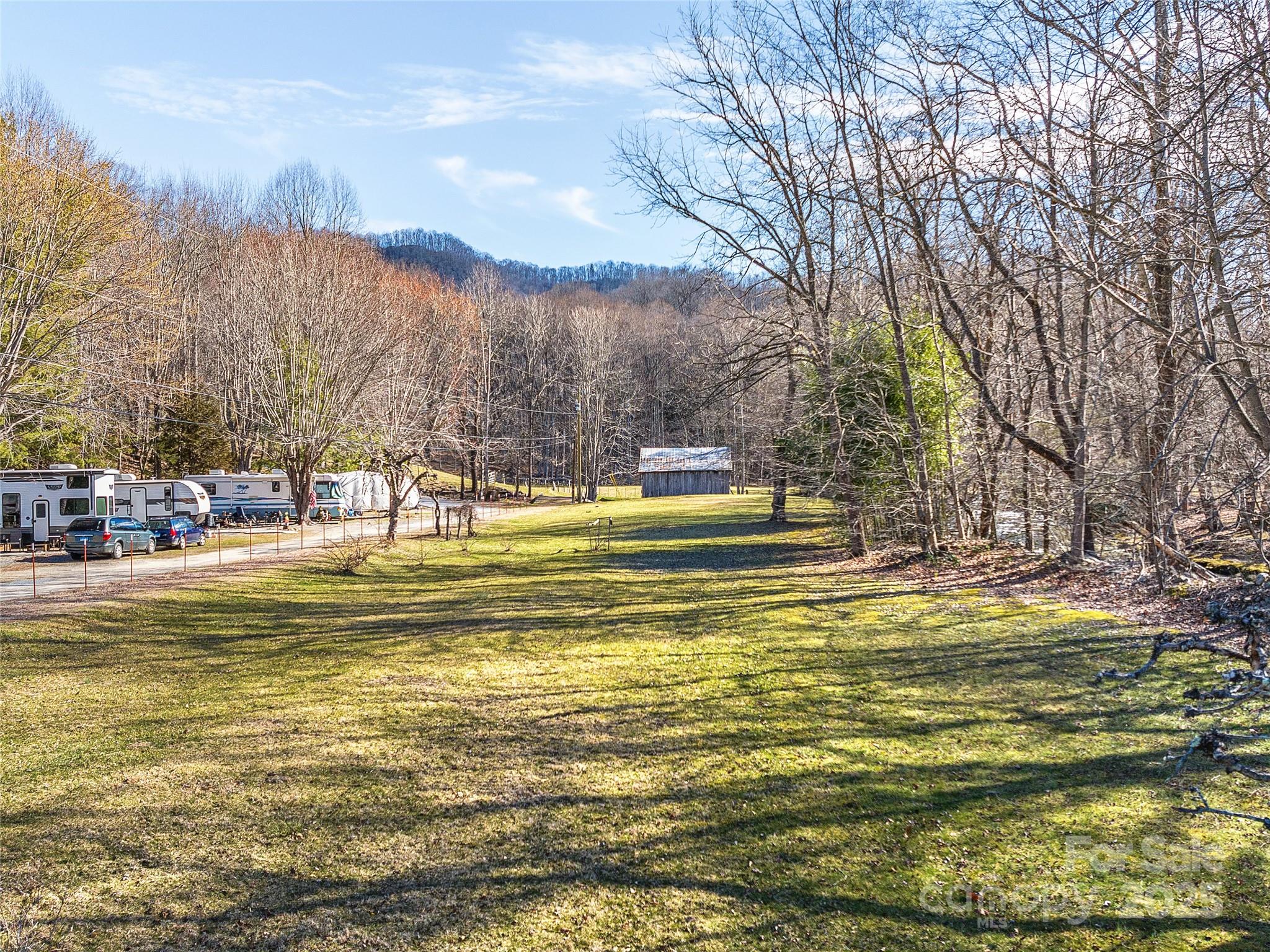 main property photo 8