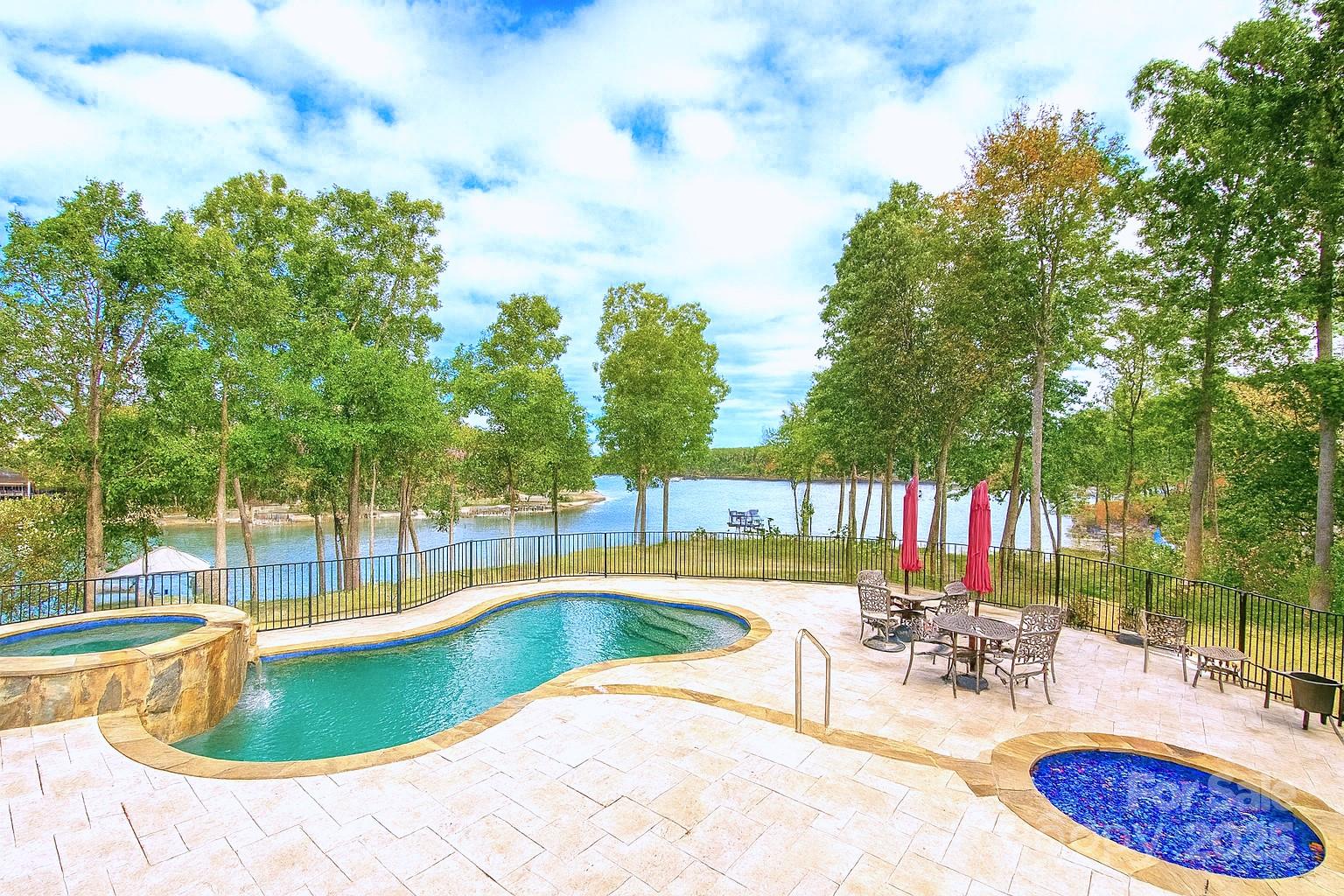 property viewer photo 1