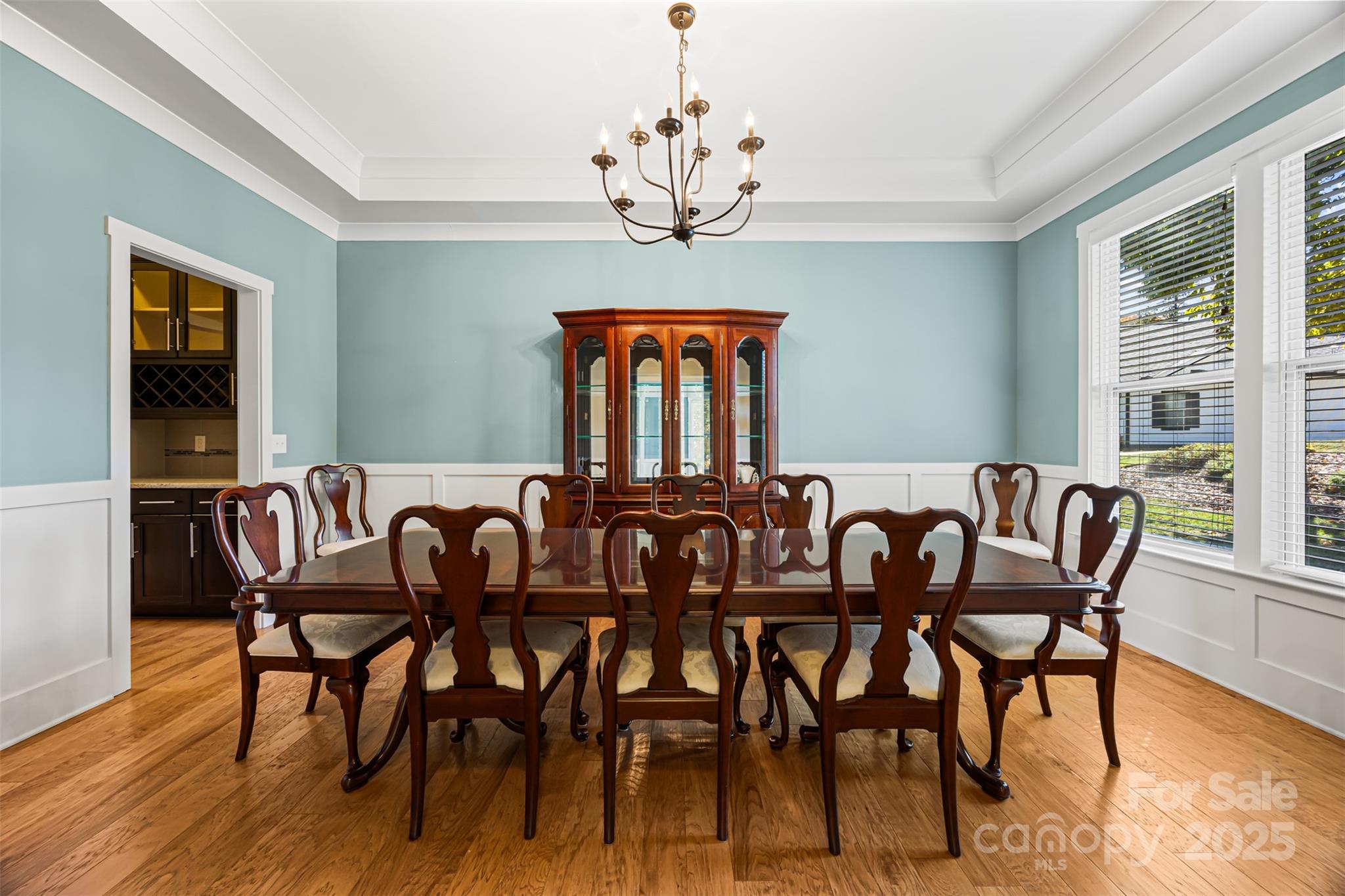 property viewer photo 12