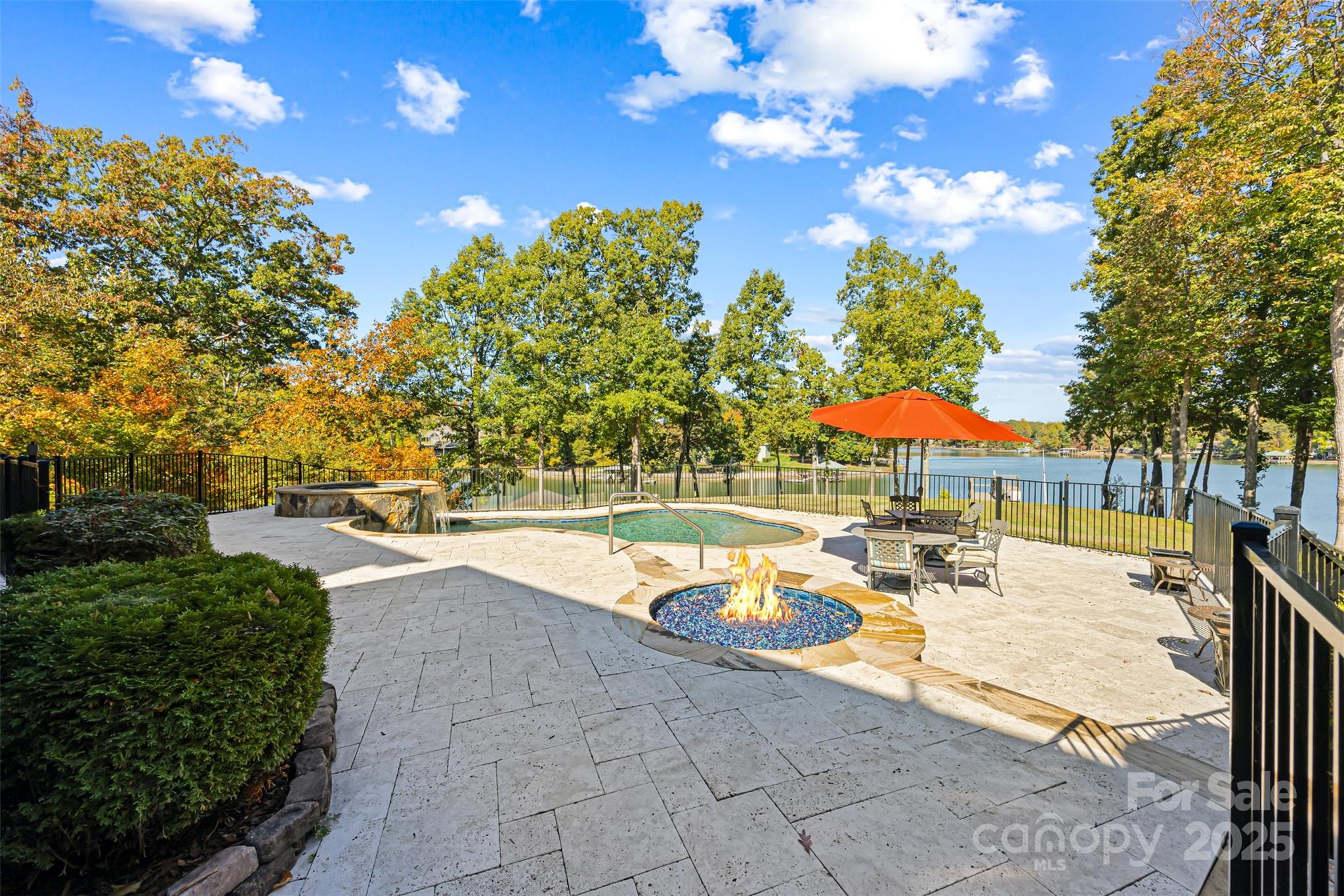 property viewer photo 33