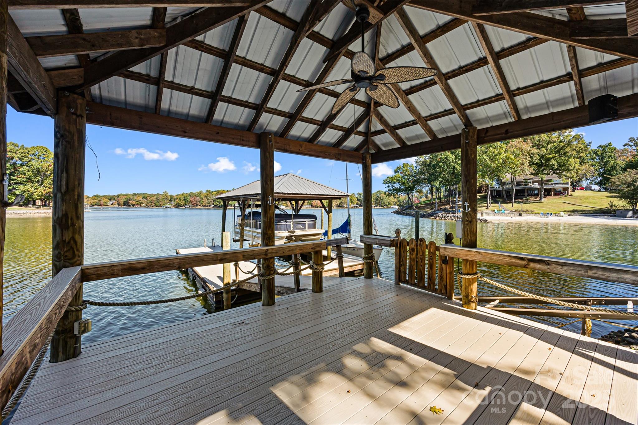 property viewer photo 37