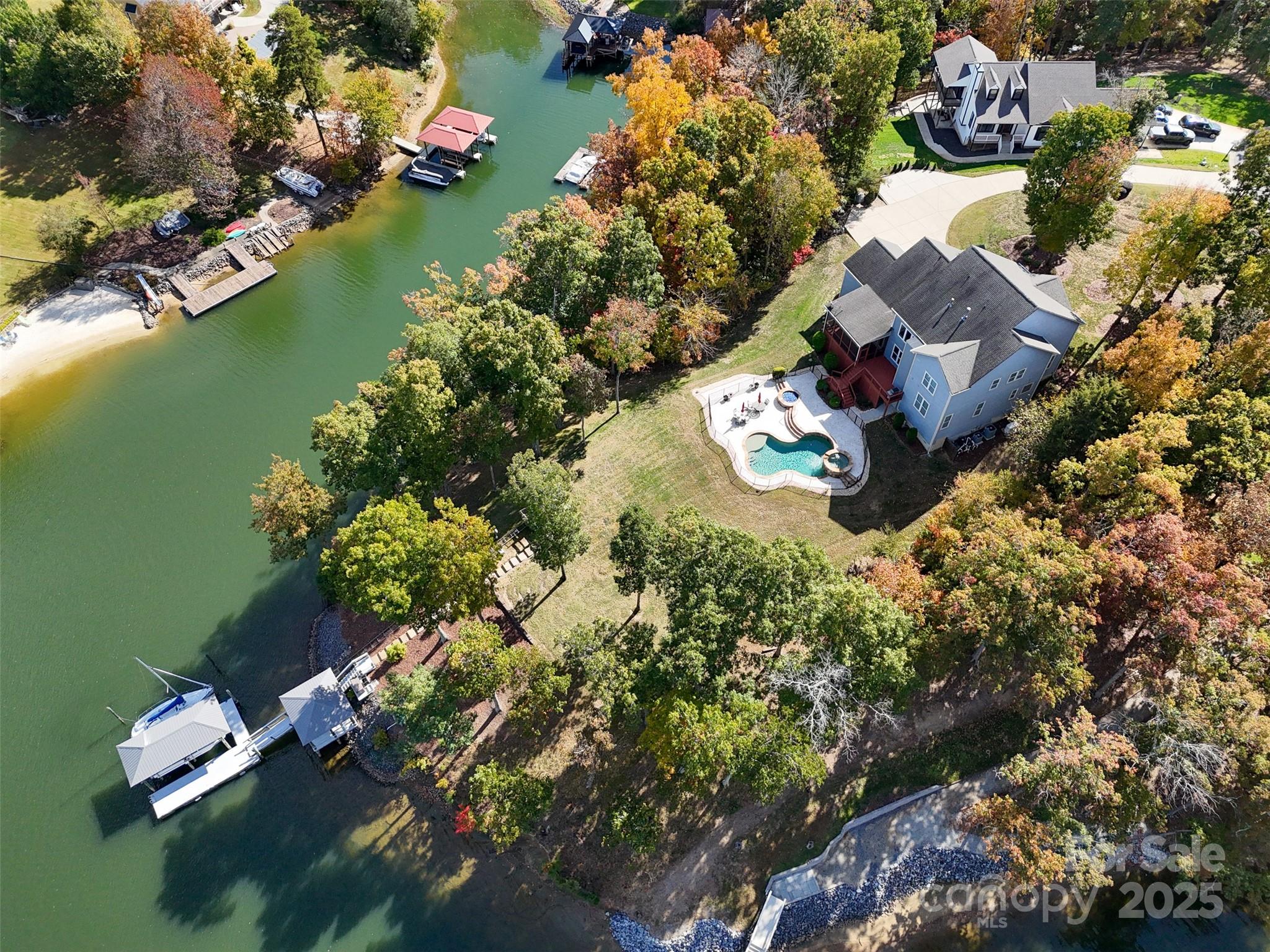 property viewer photo 40