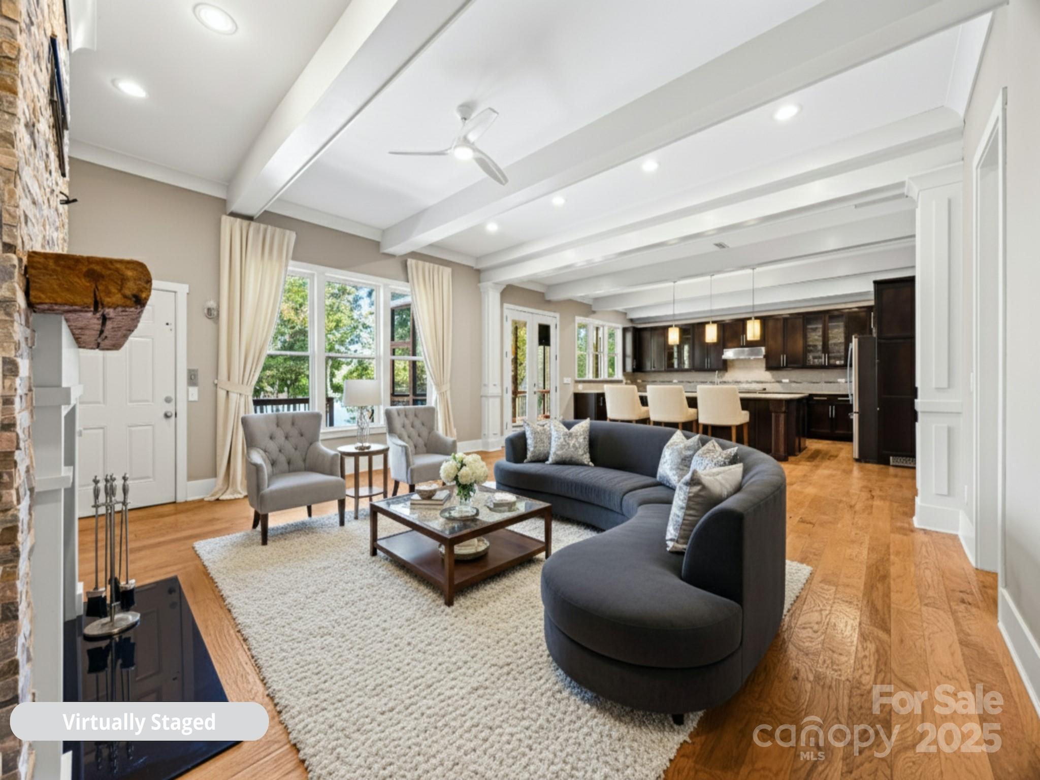 property viewer photo 8