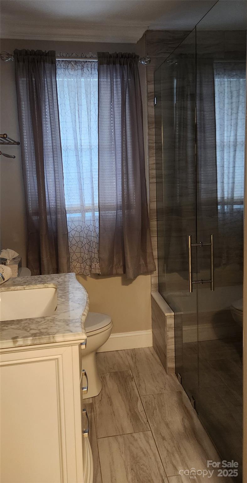 property viewer photo 18