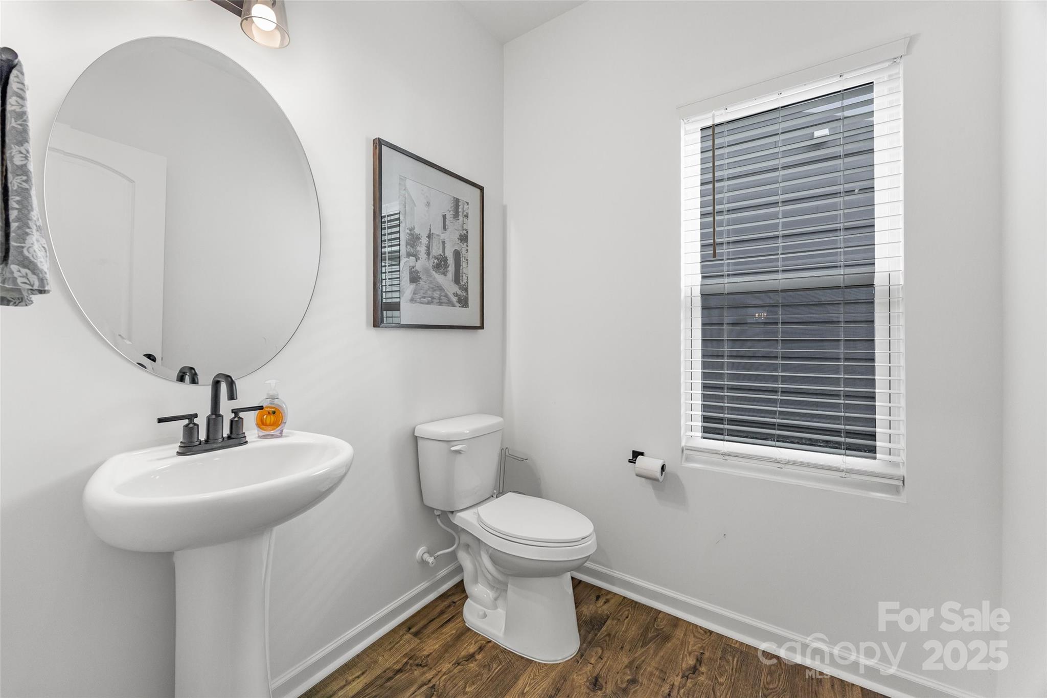 property viewer photo 14