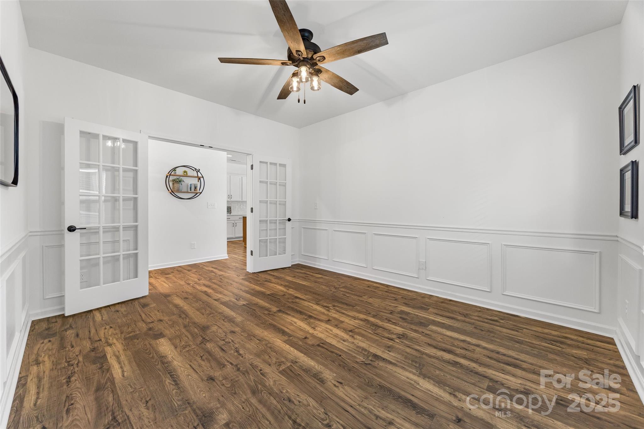 property viewer photo 15