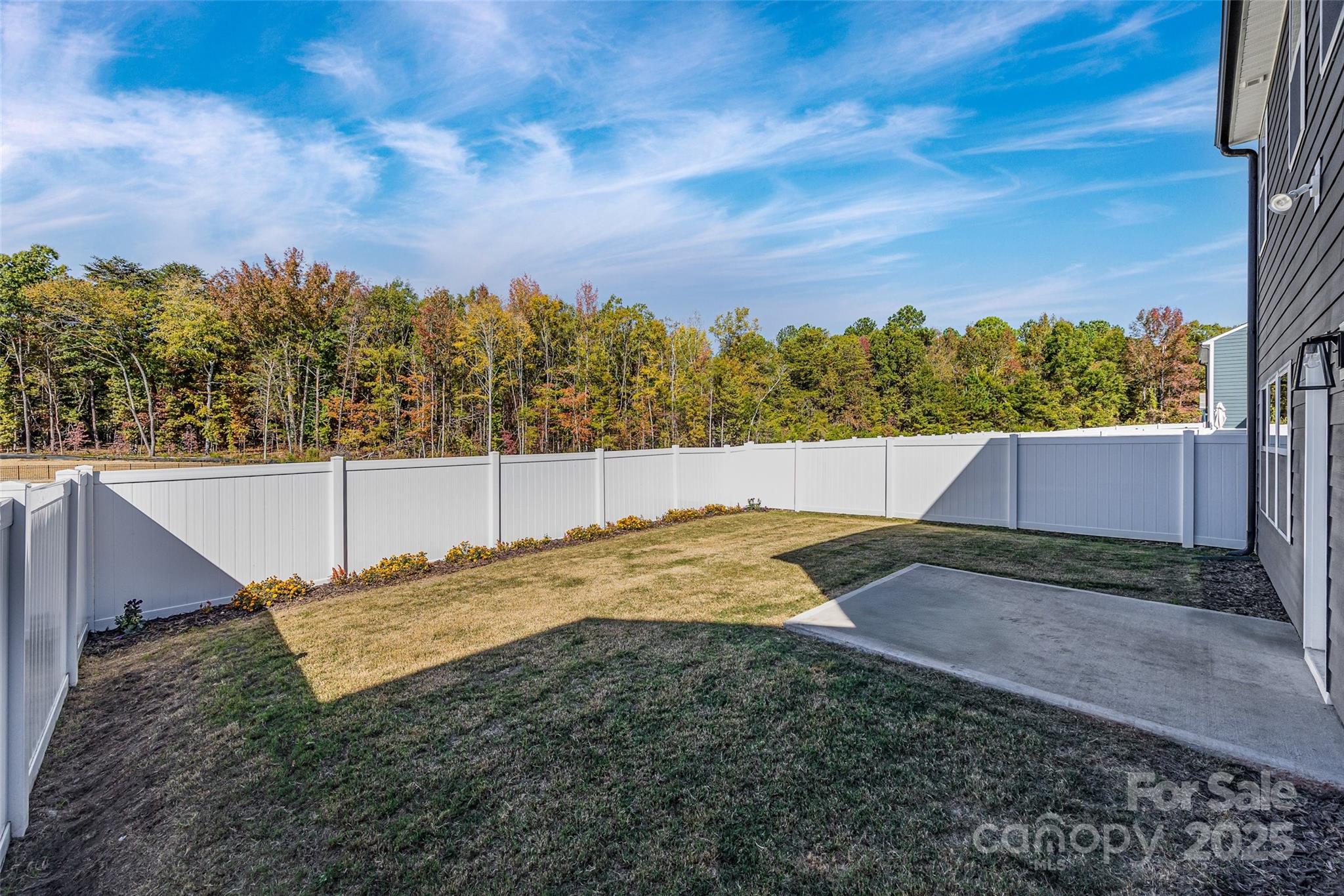 property viewer photo 33