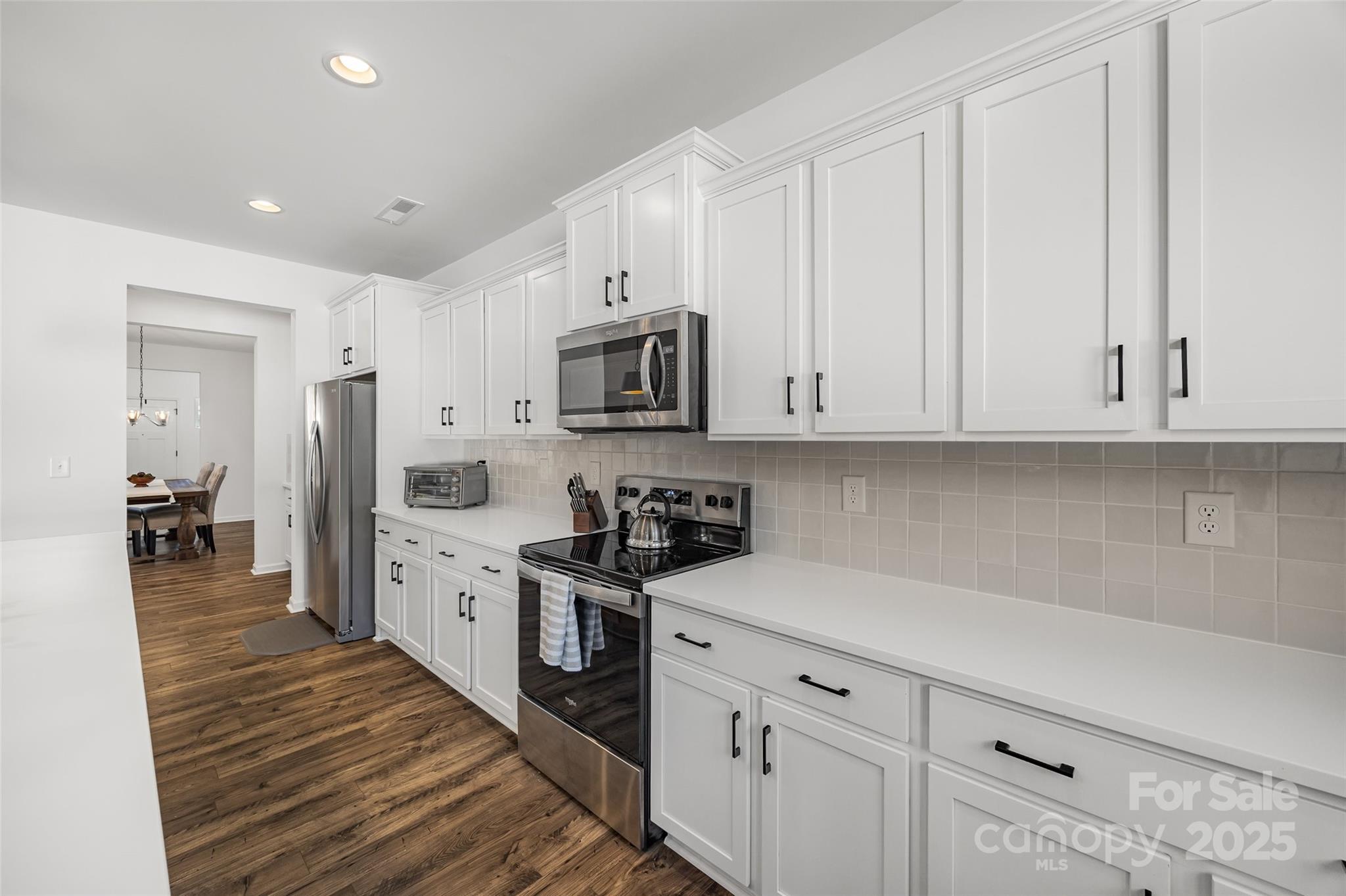 property viewer photo 8