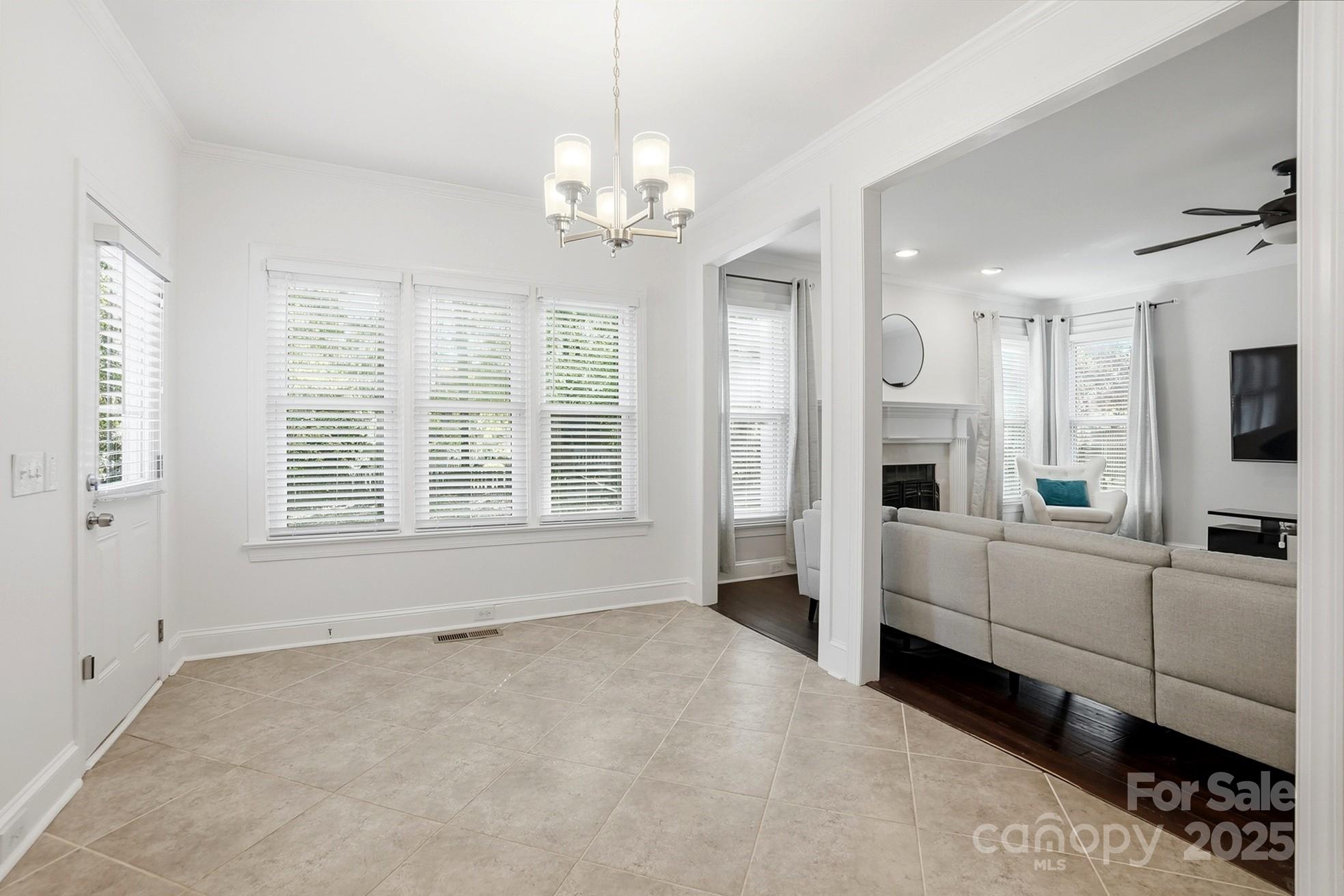 property viewer photo 13