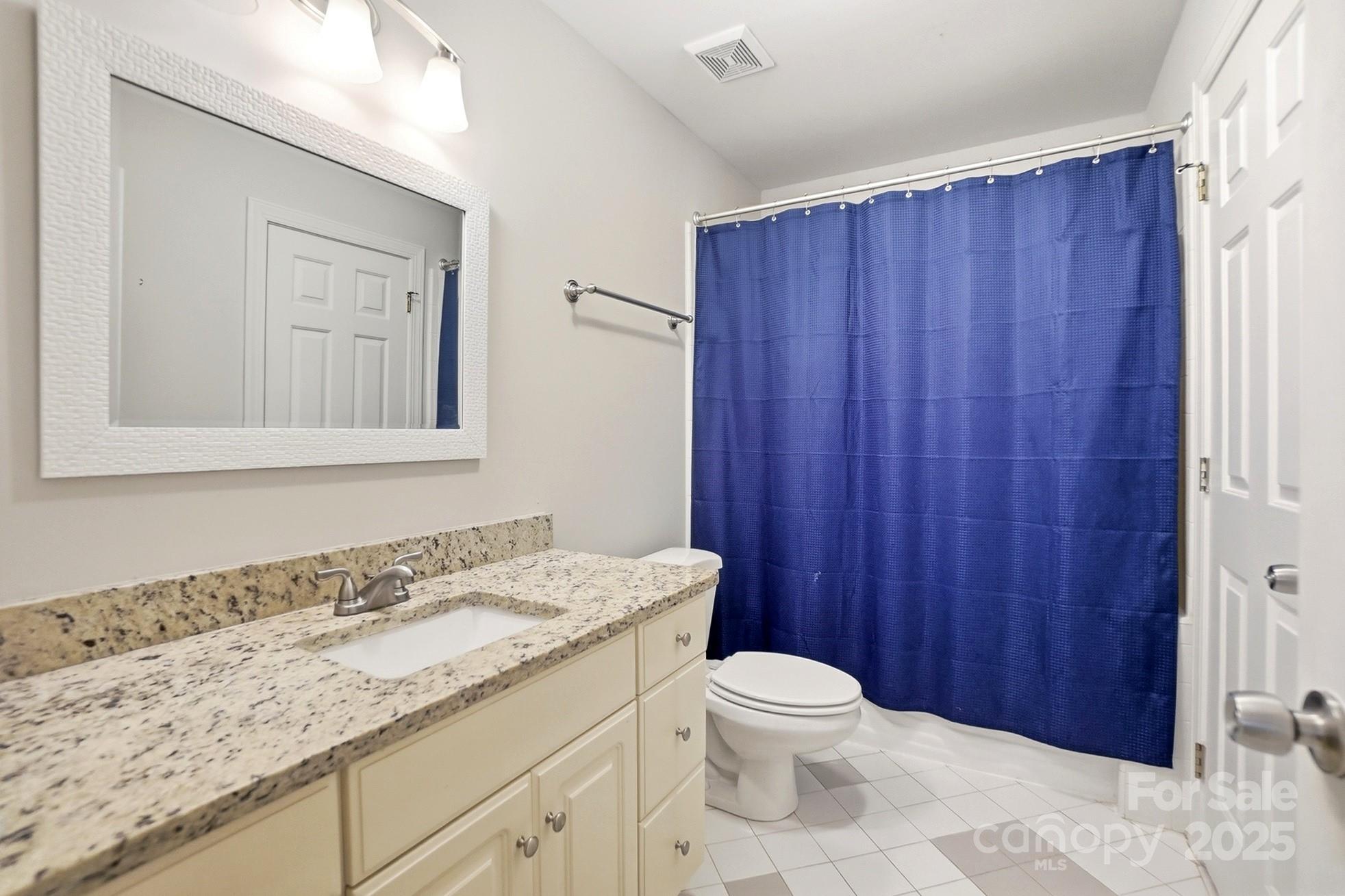 property viewer photo 31