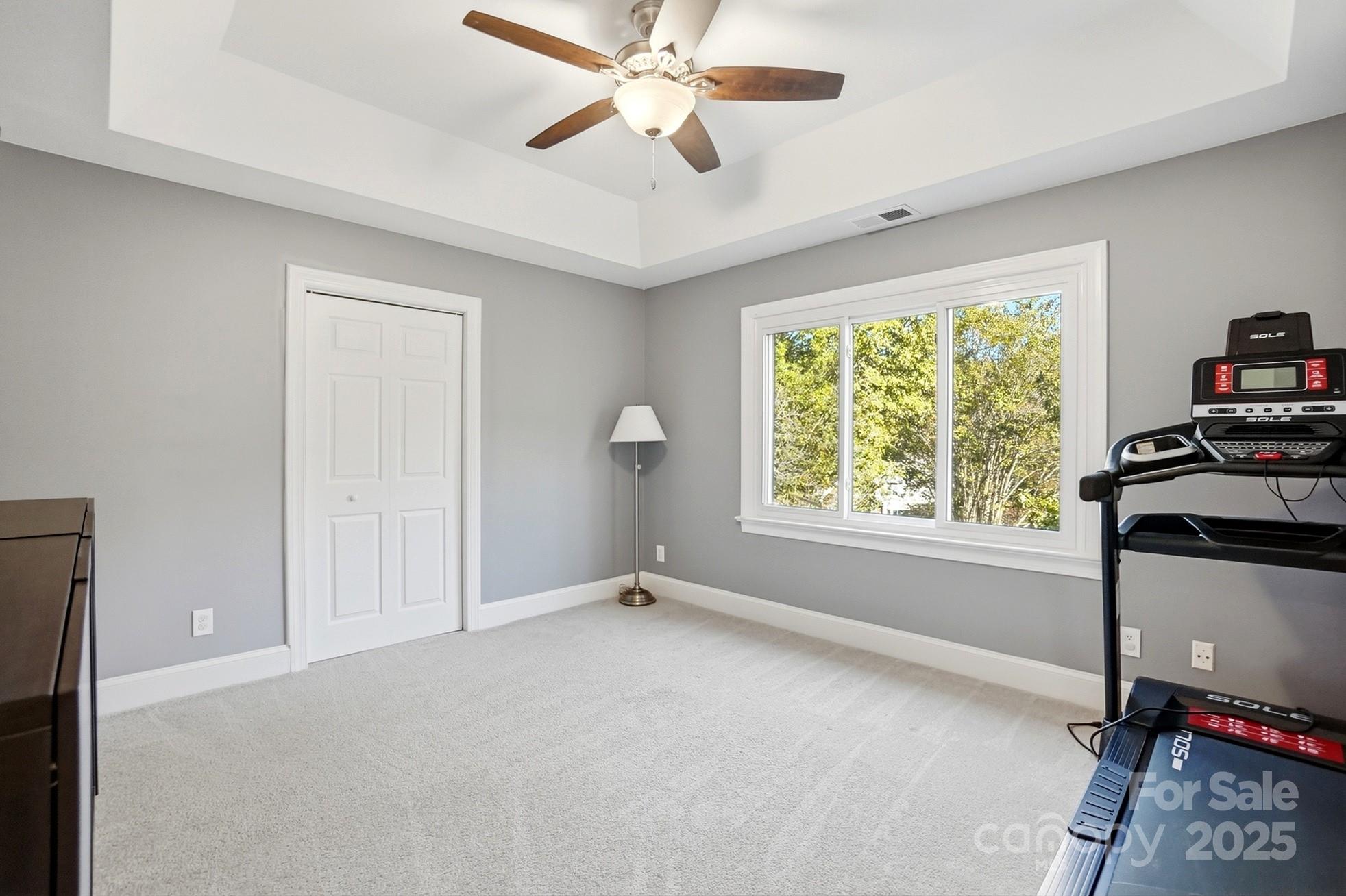 property viewer photo 37
