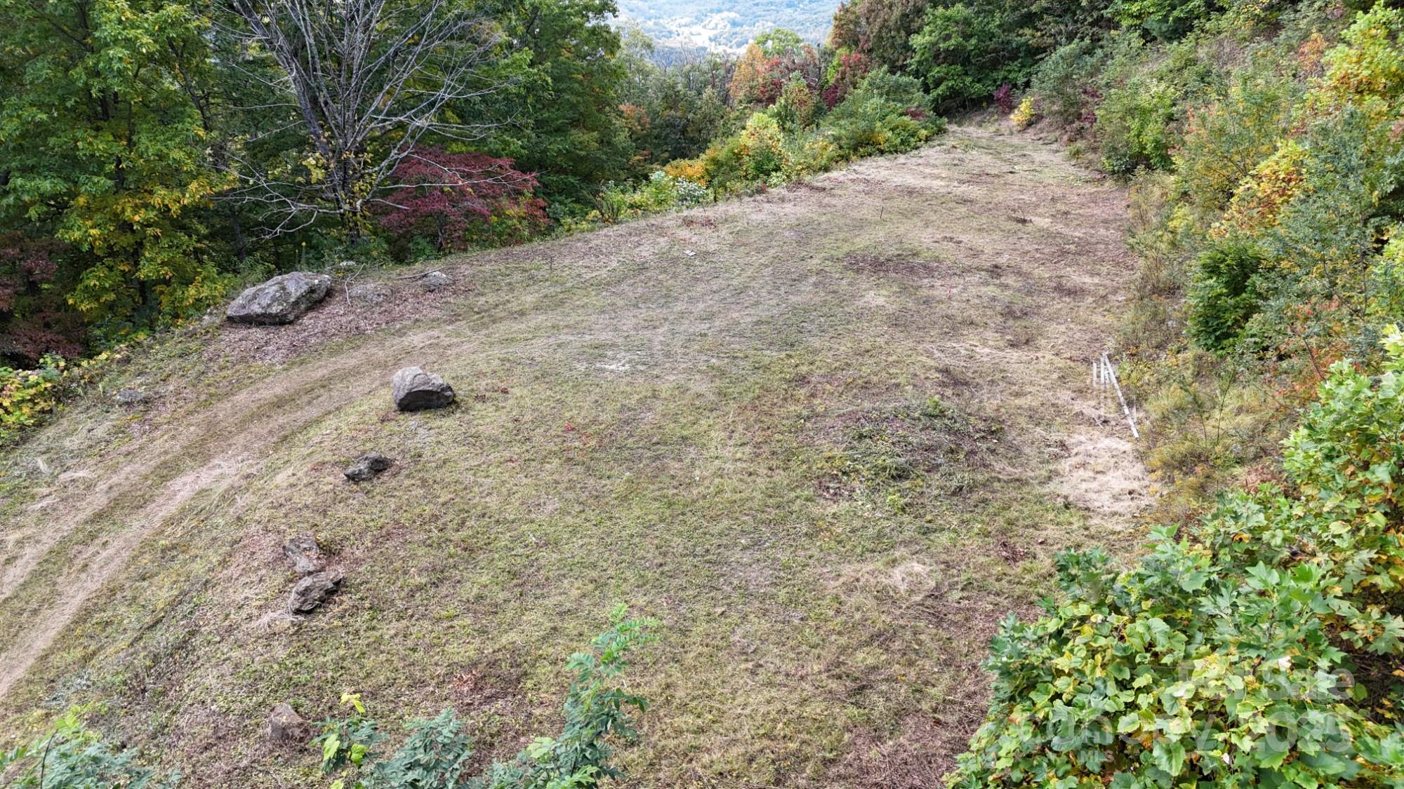 main property photo 10