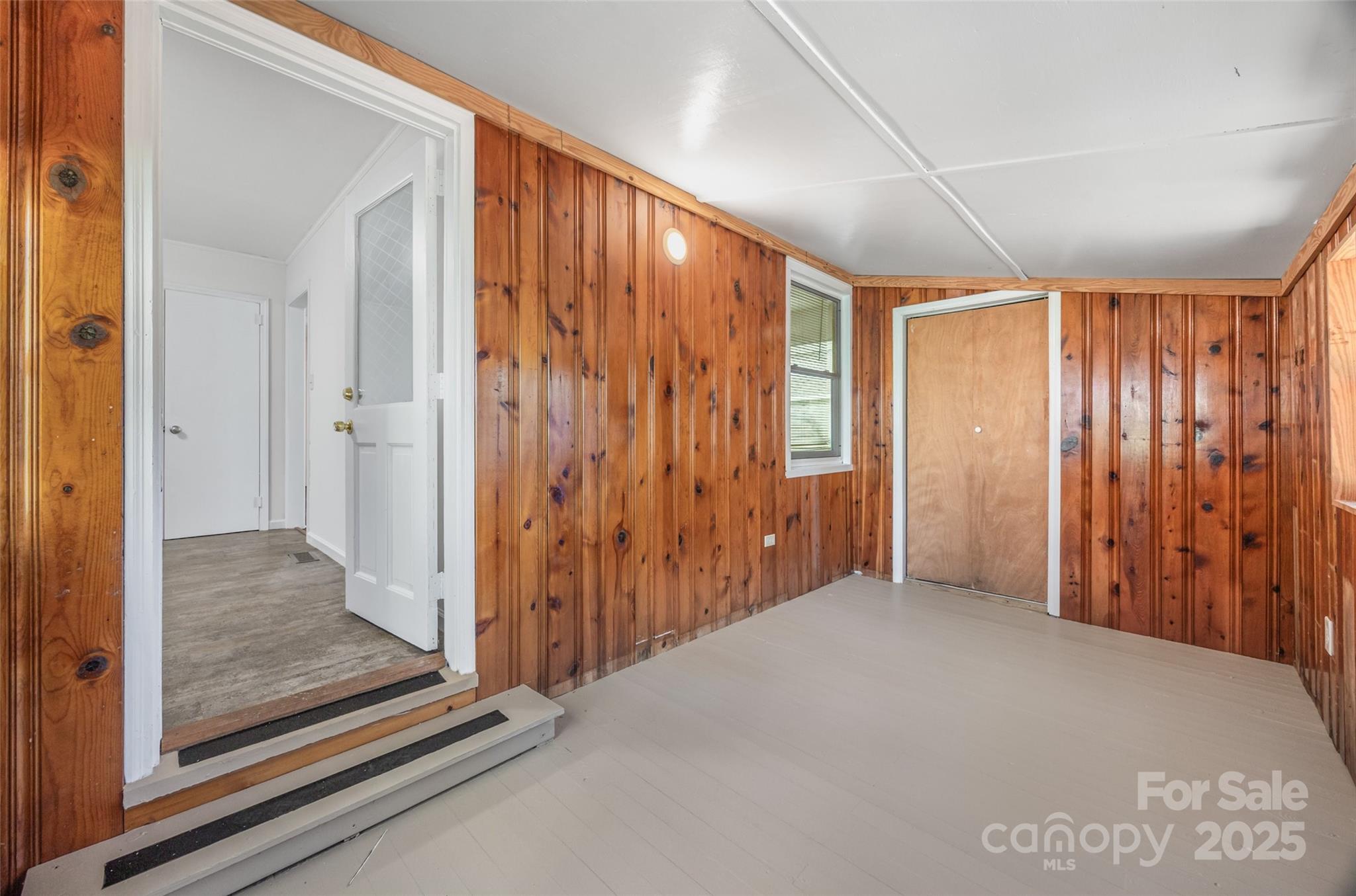 property viewer photo 14