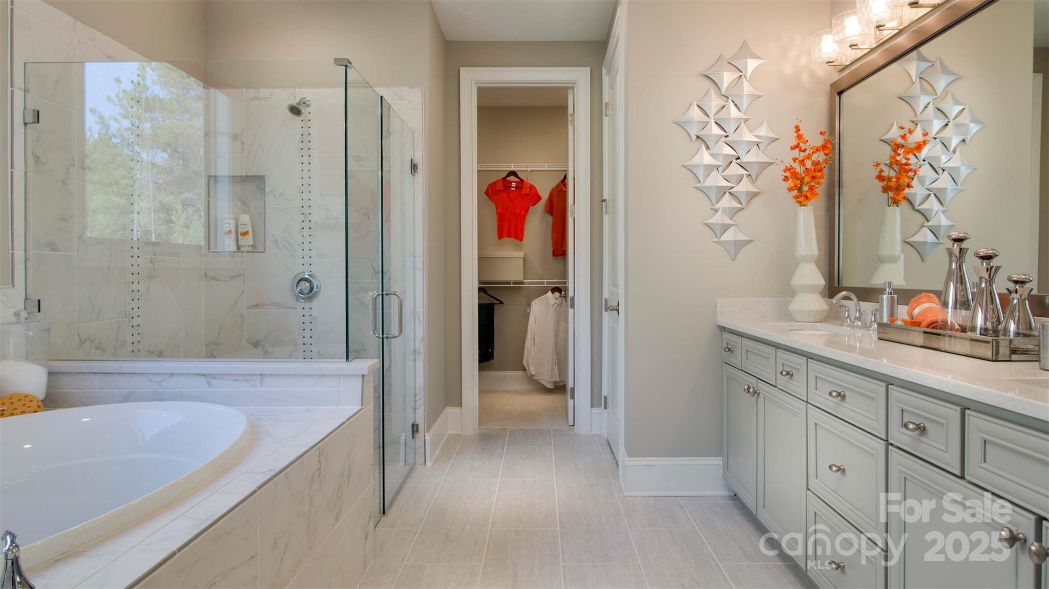 property viewer photo 5