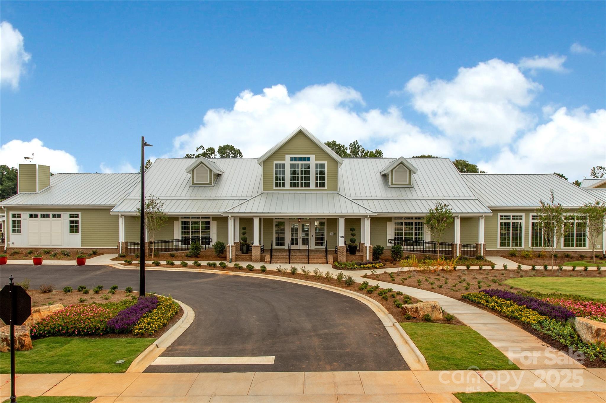 property viewer photo 8