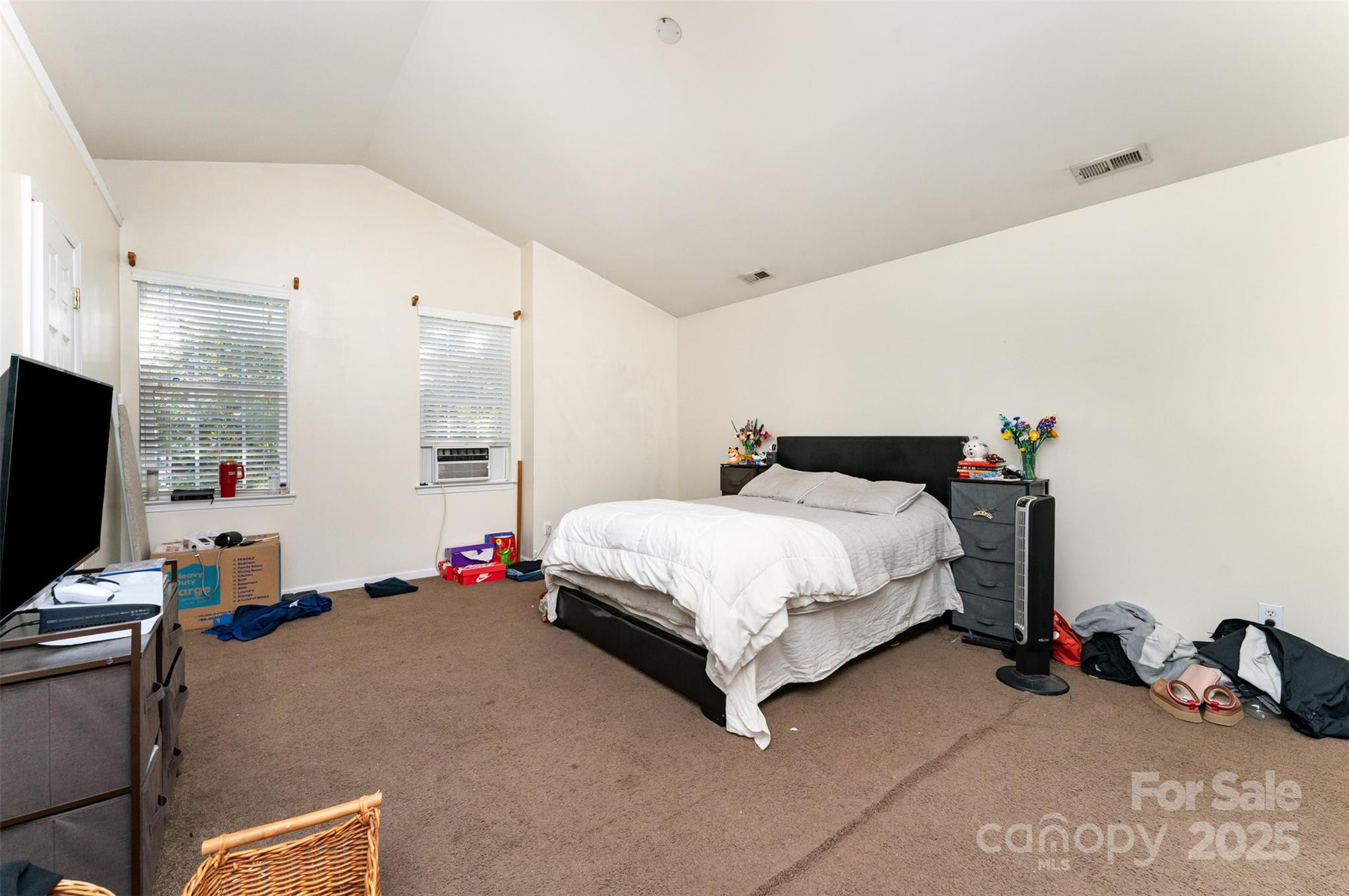 property viewer photo 14