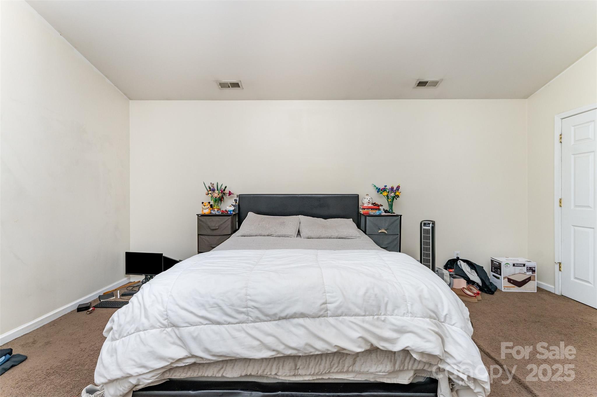 property viewer photo 15