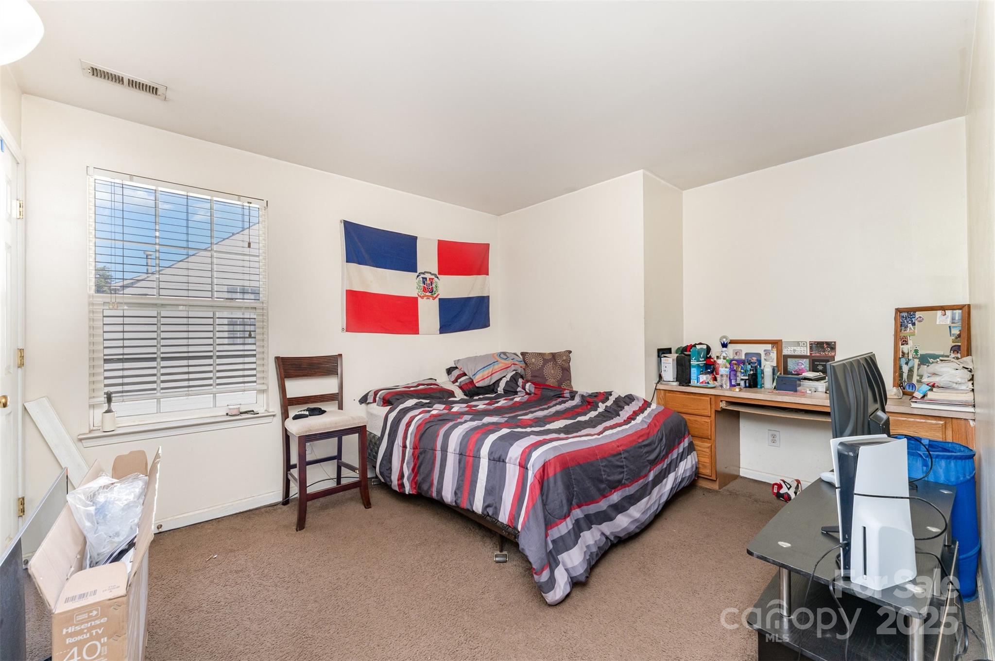 property viewer photo 17