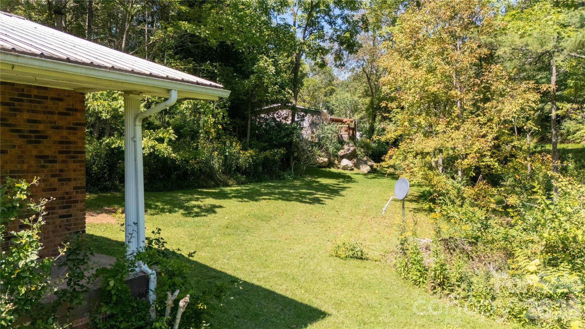 main property photo 37