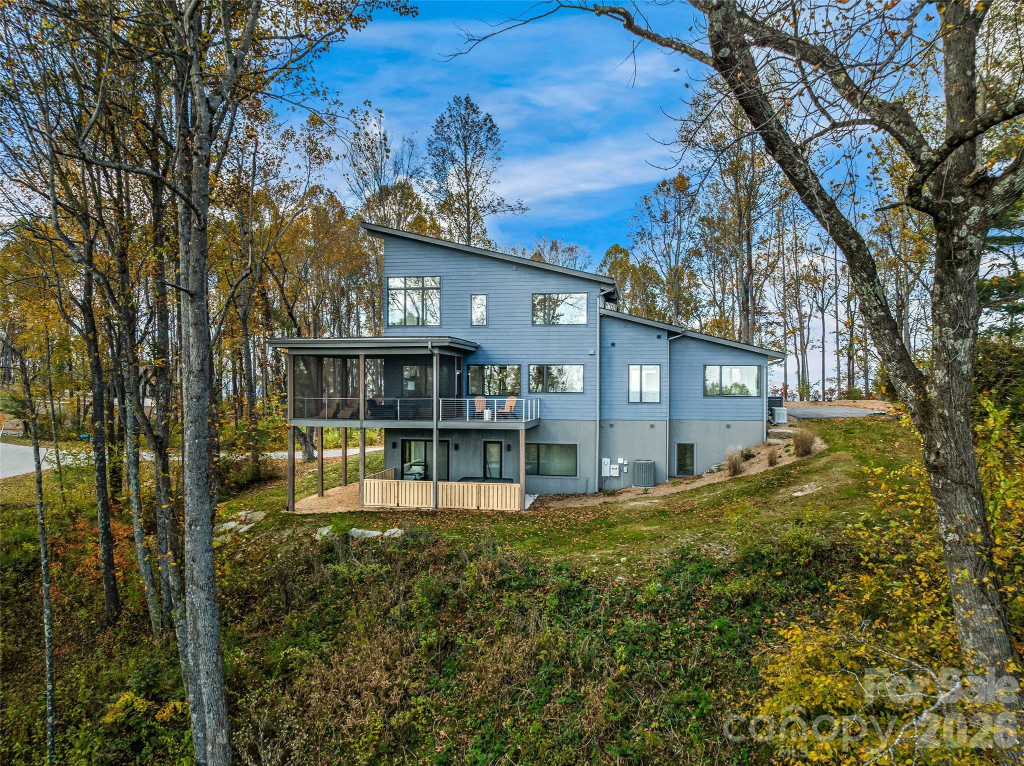 main property photo 44