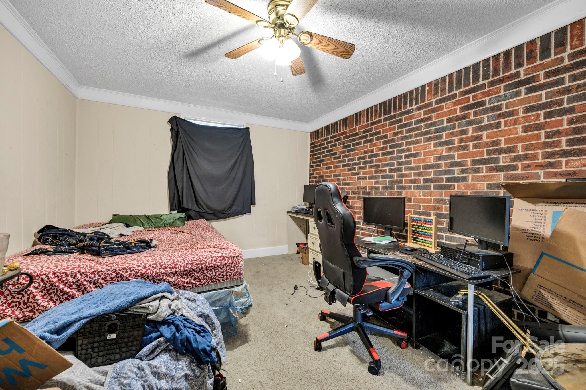 property viewer photo 13