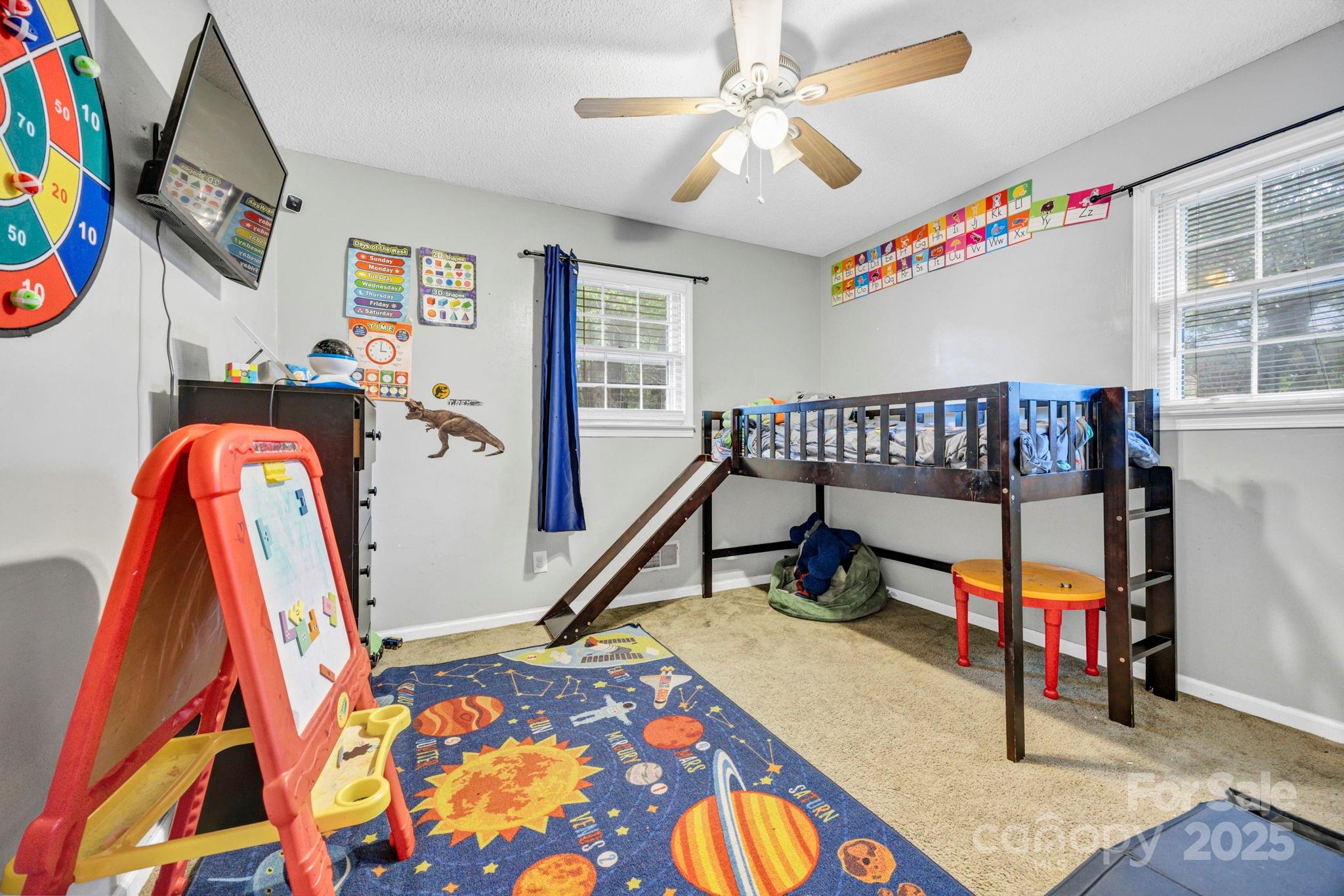 property viewer photo 23