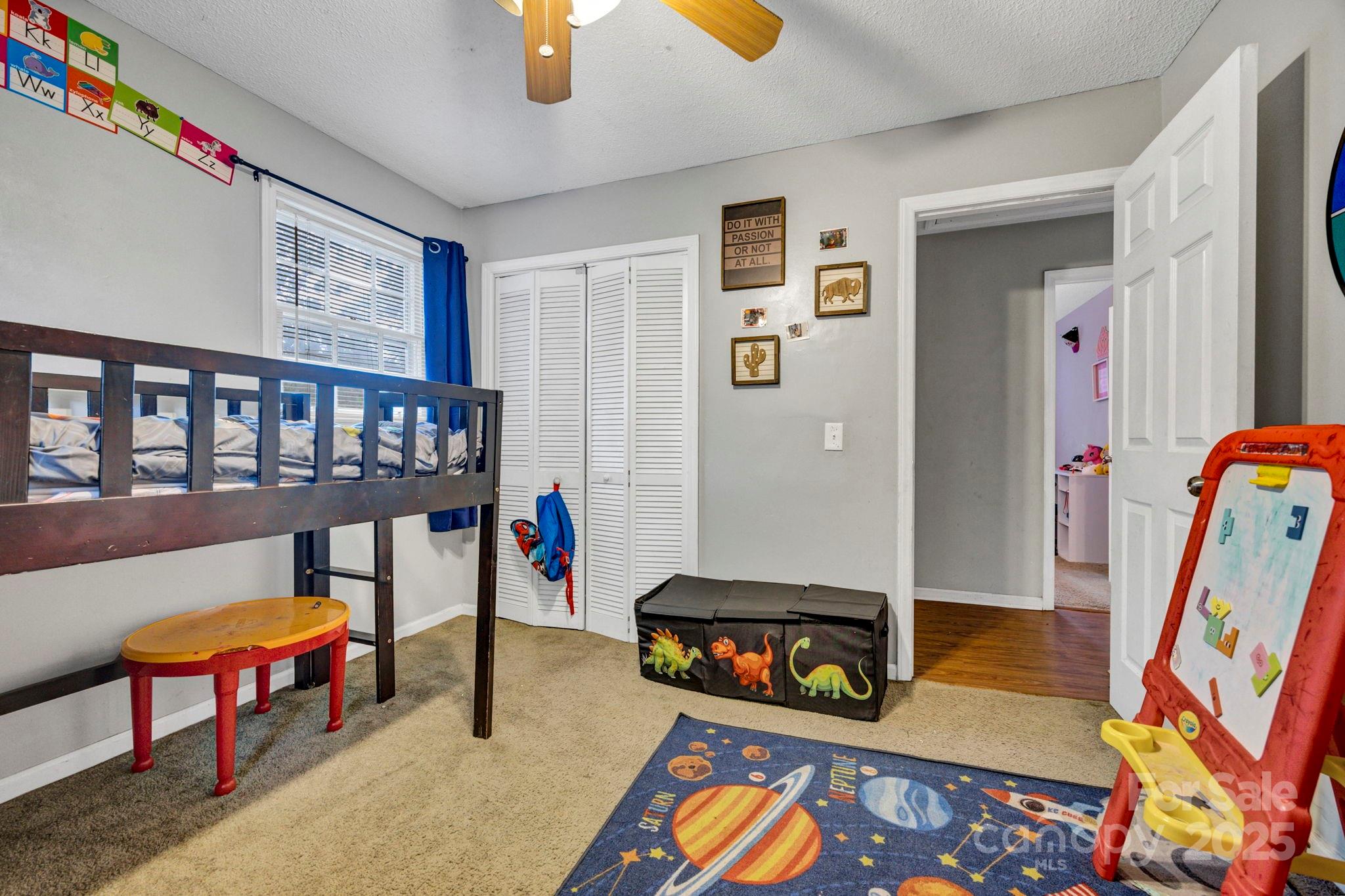 property viewer photo 24