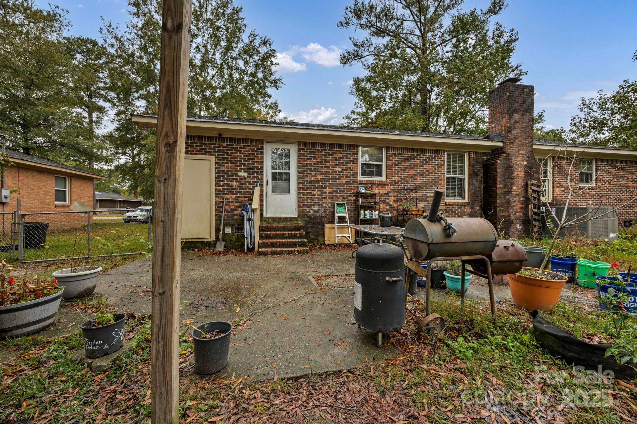 property viewer photo 26