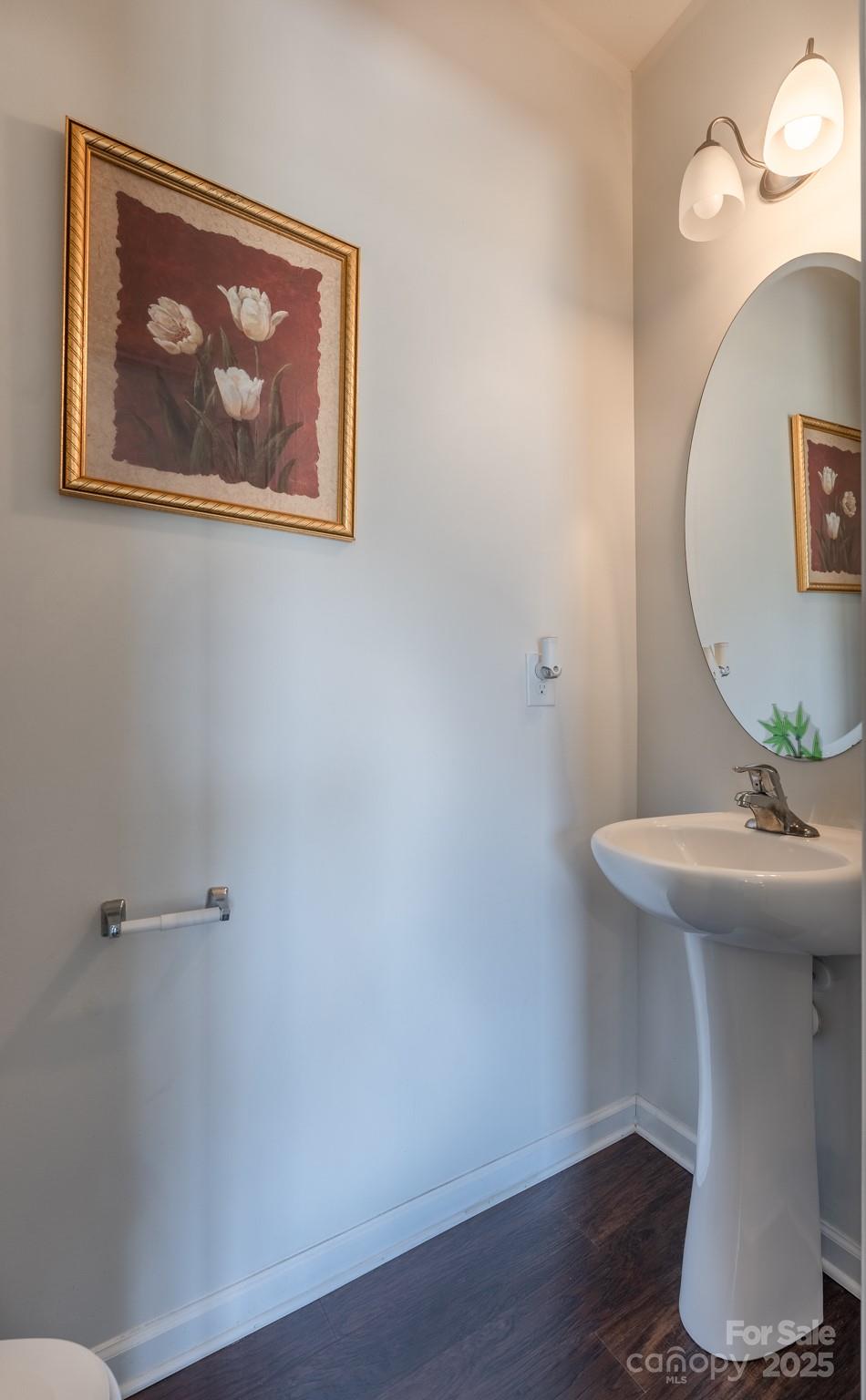 main property photo 12