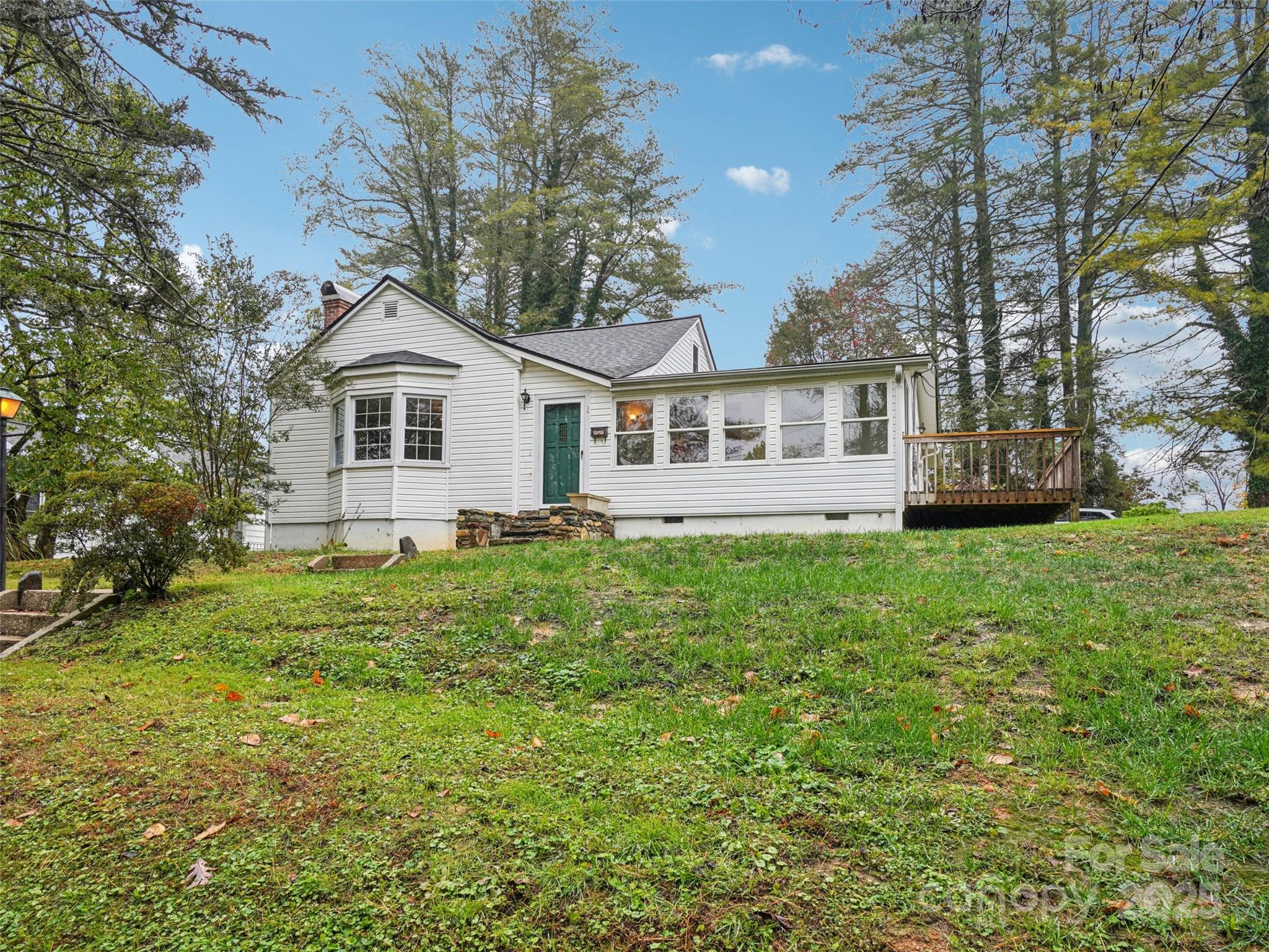 main property photo 36