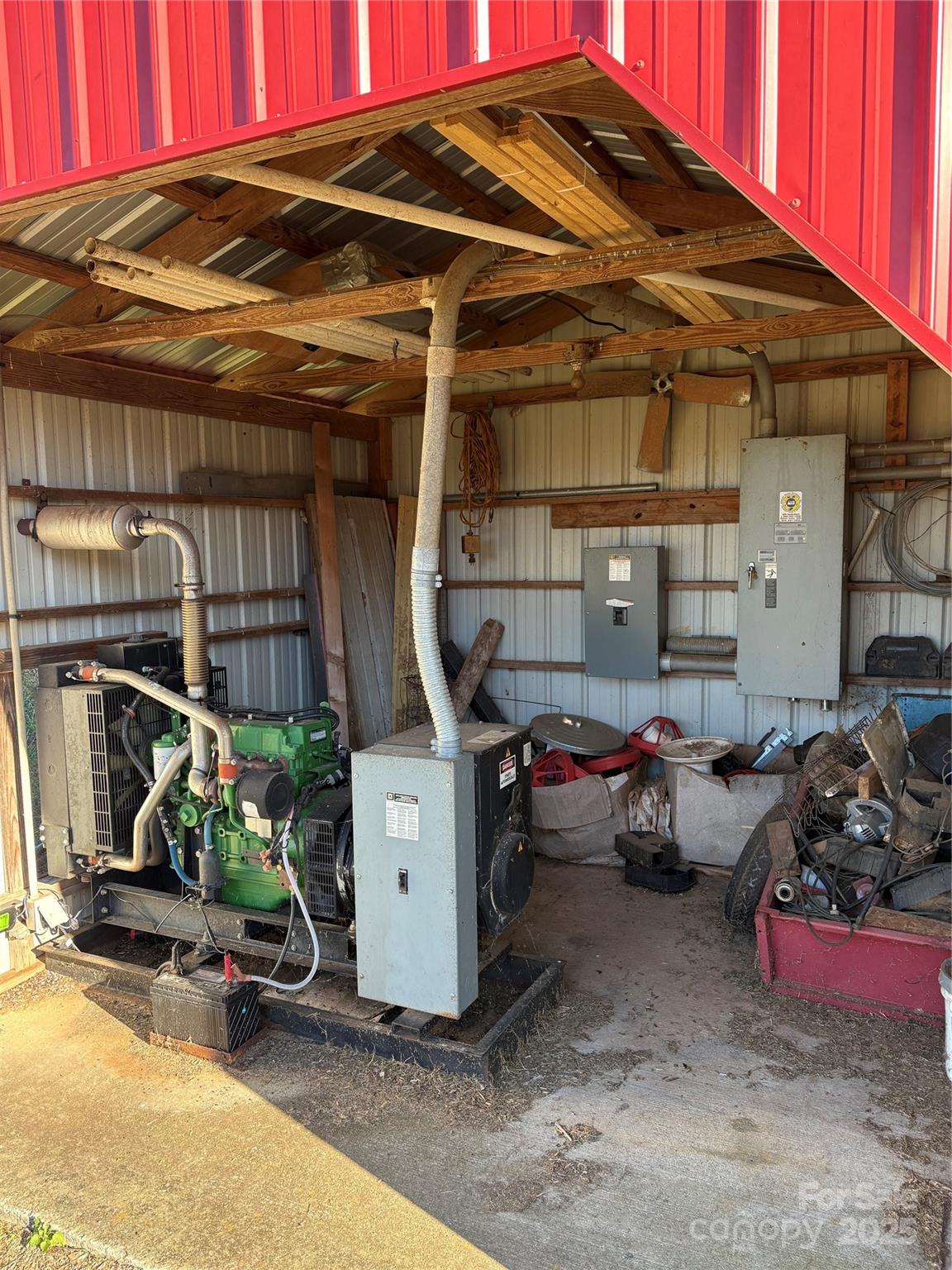 main property photo 12