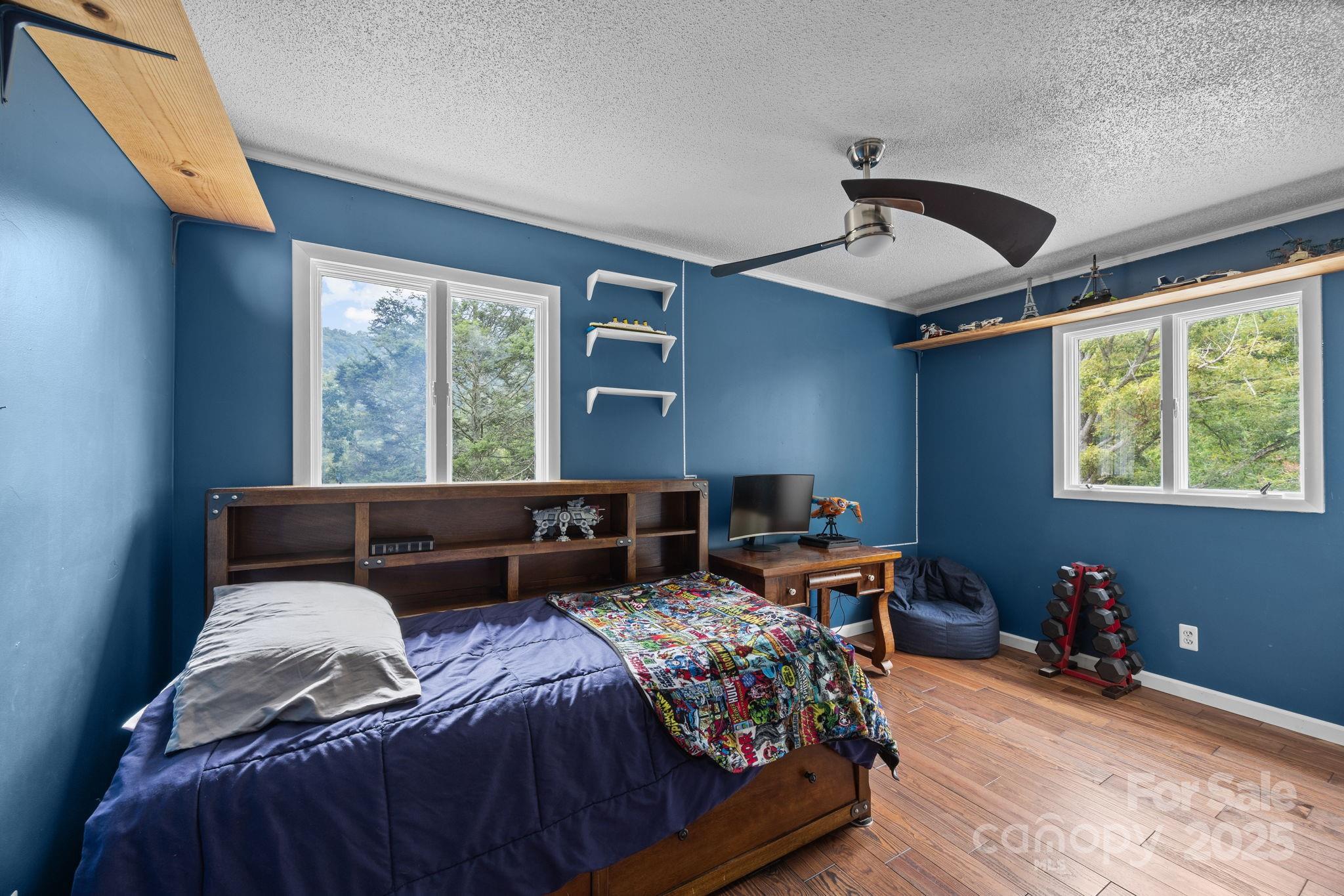 main property photo 26