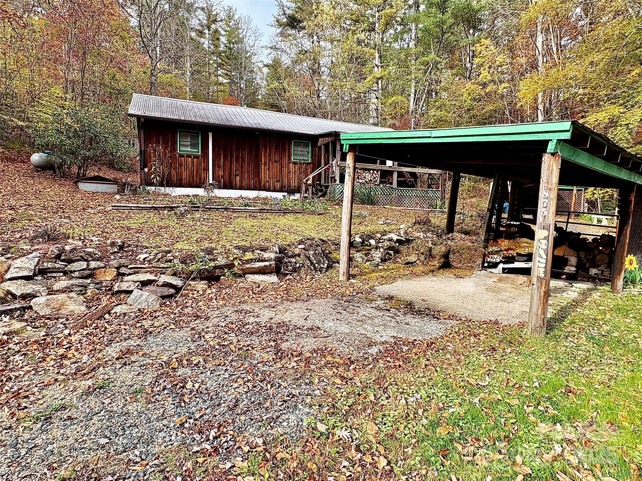 main property photo 3