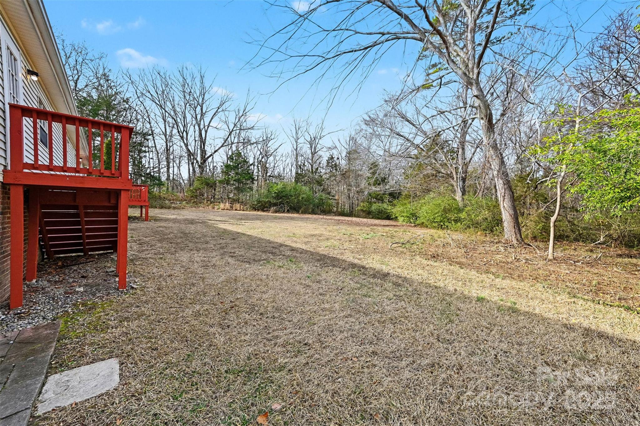 main property photo 27