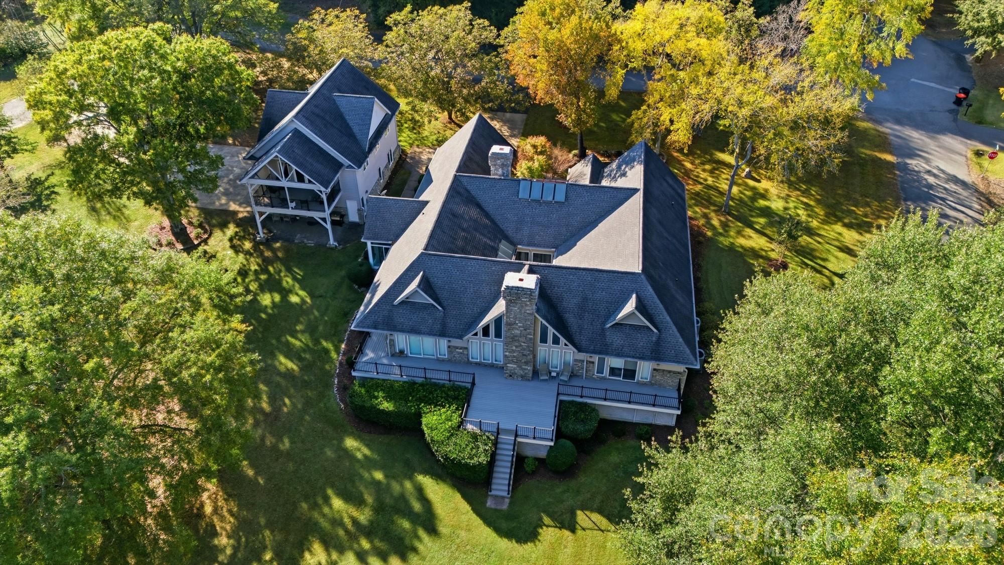 property viewer photo 1