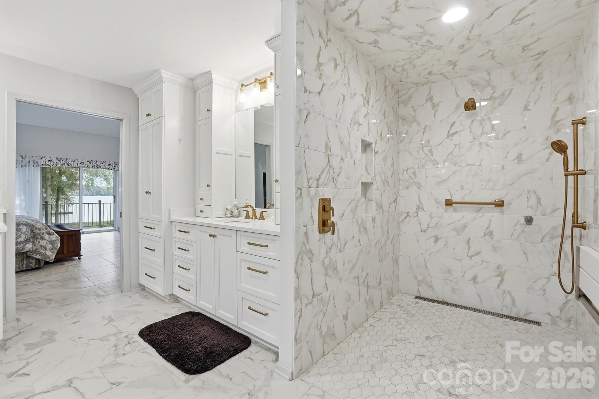 property viewer photo 22