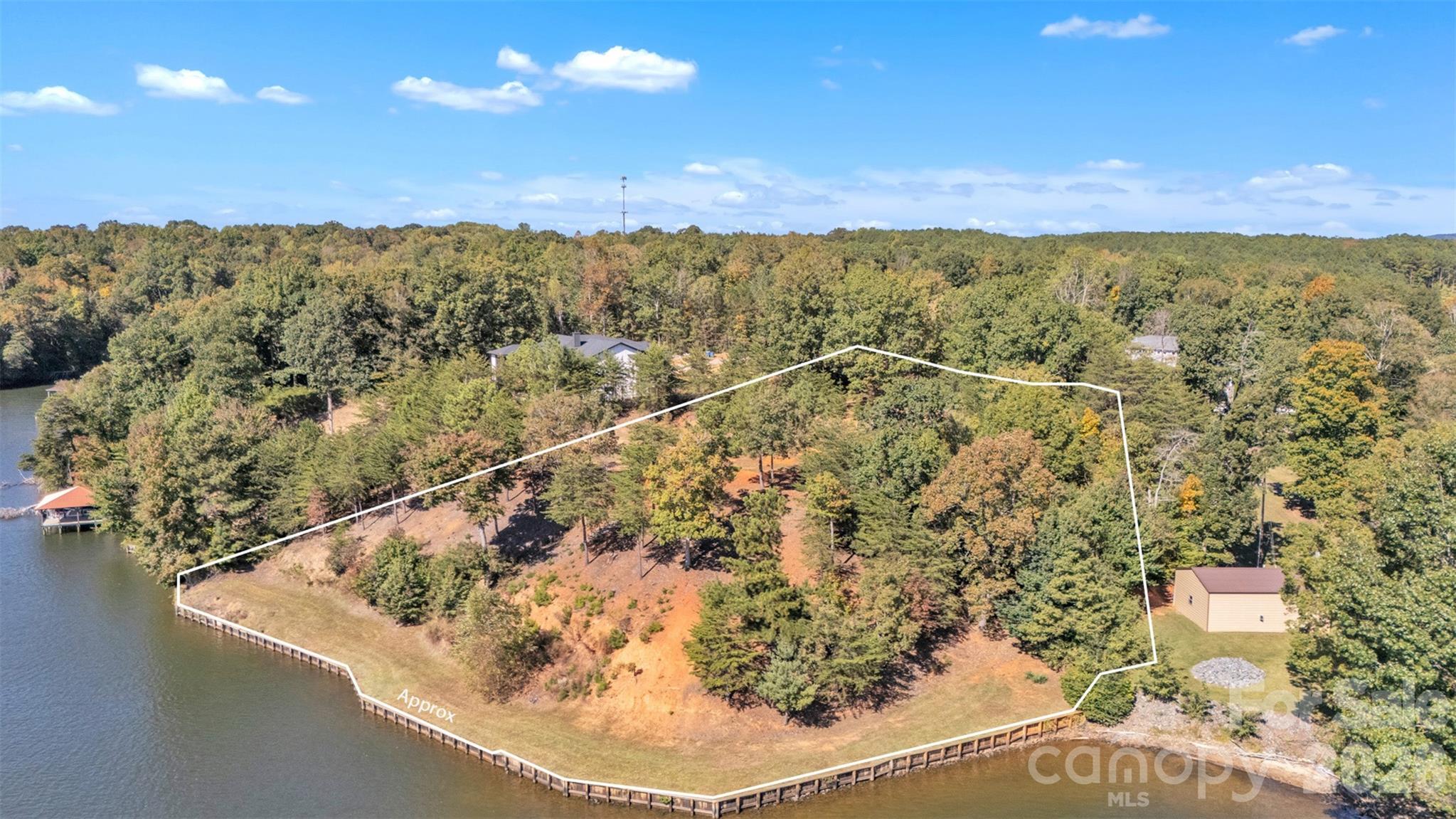 main property photo 24