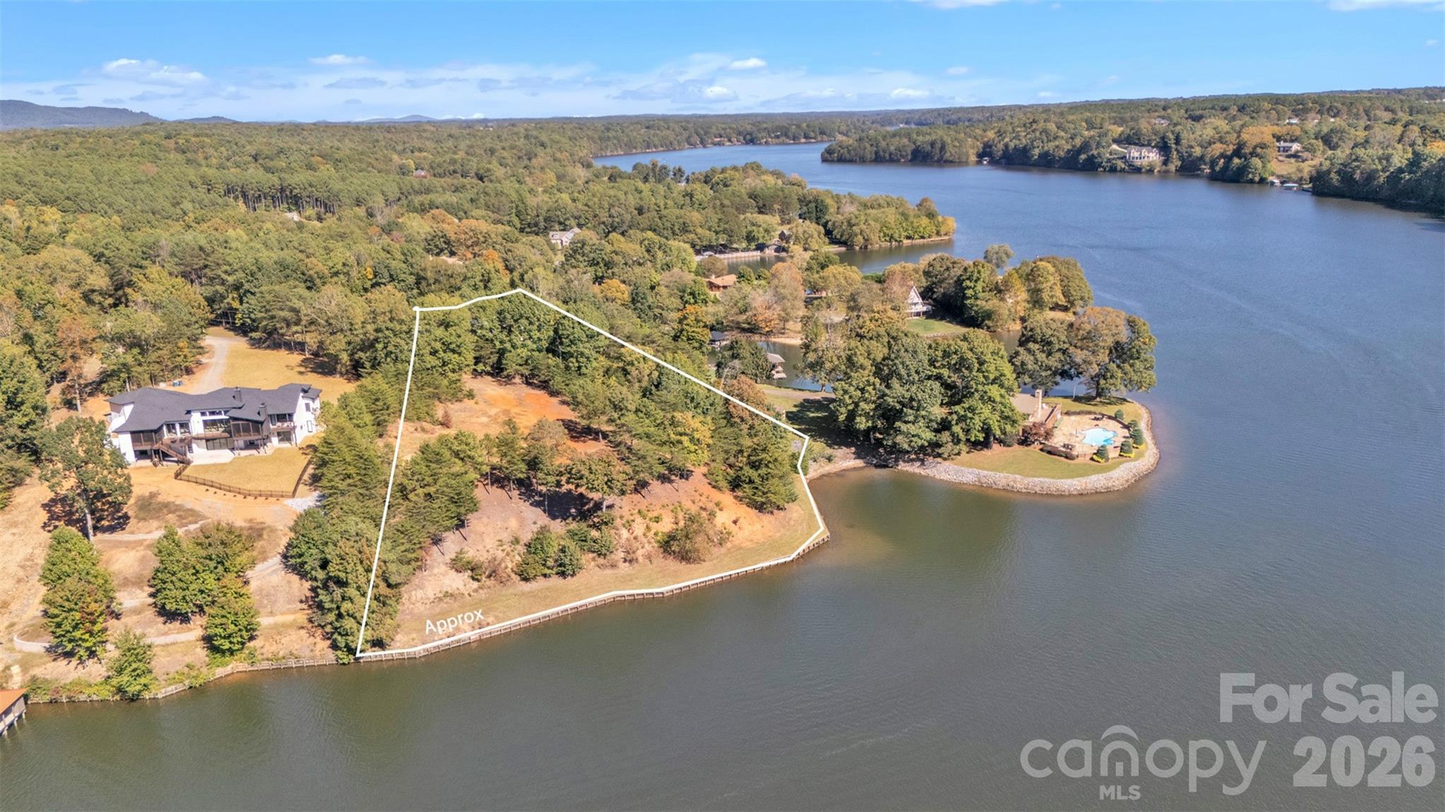 main property photo 25