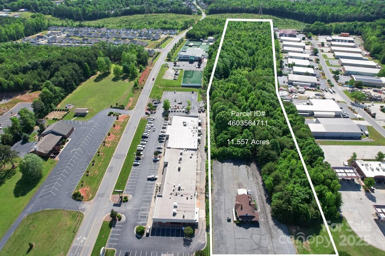 main property photo 2
