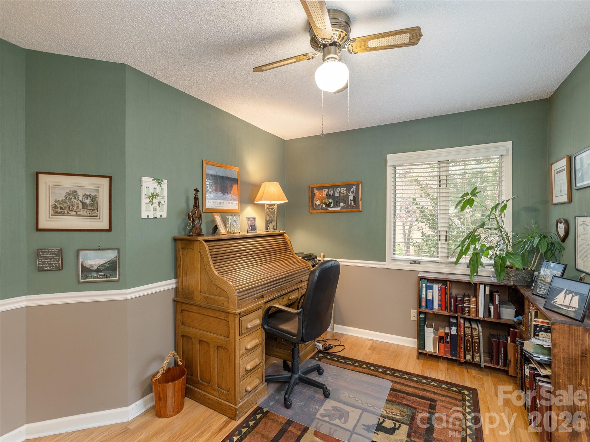 main property photo 18