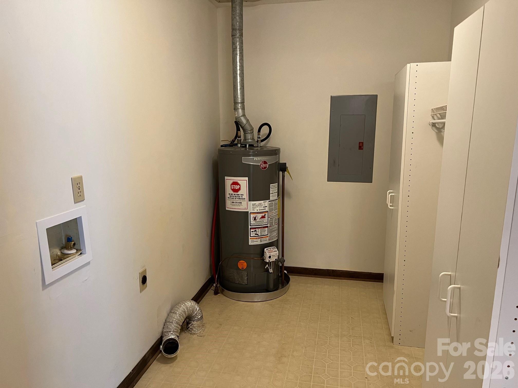 main property photo 15