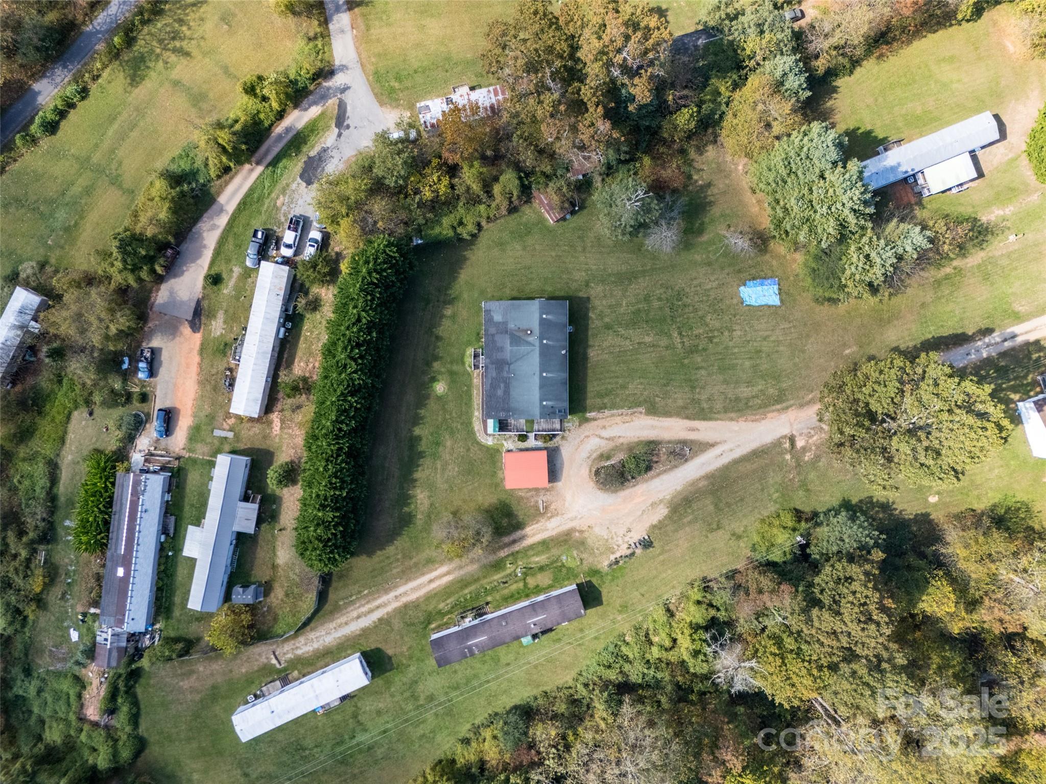 main property photo 10