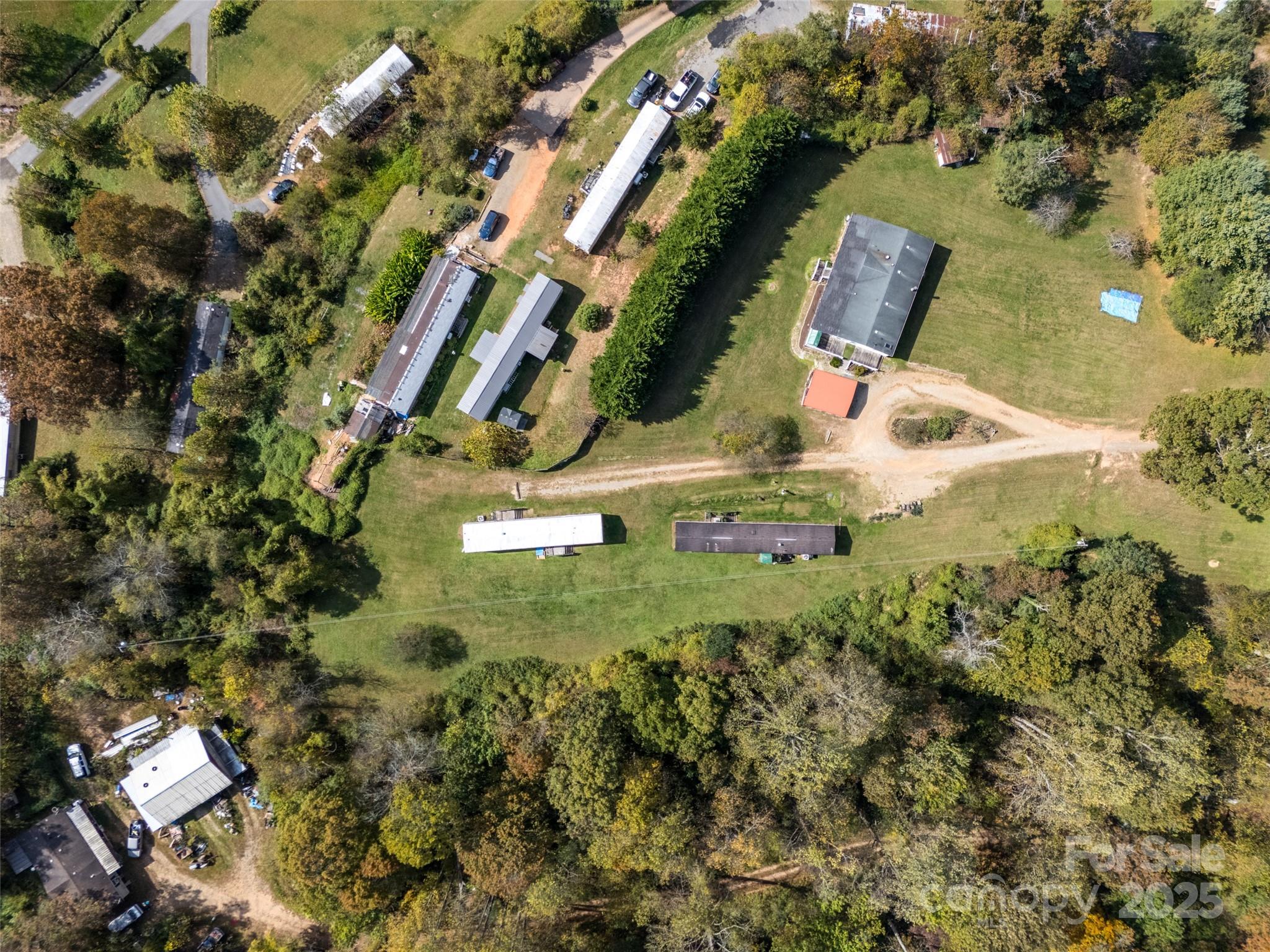main property photo 12