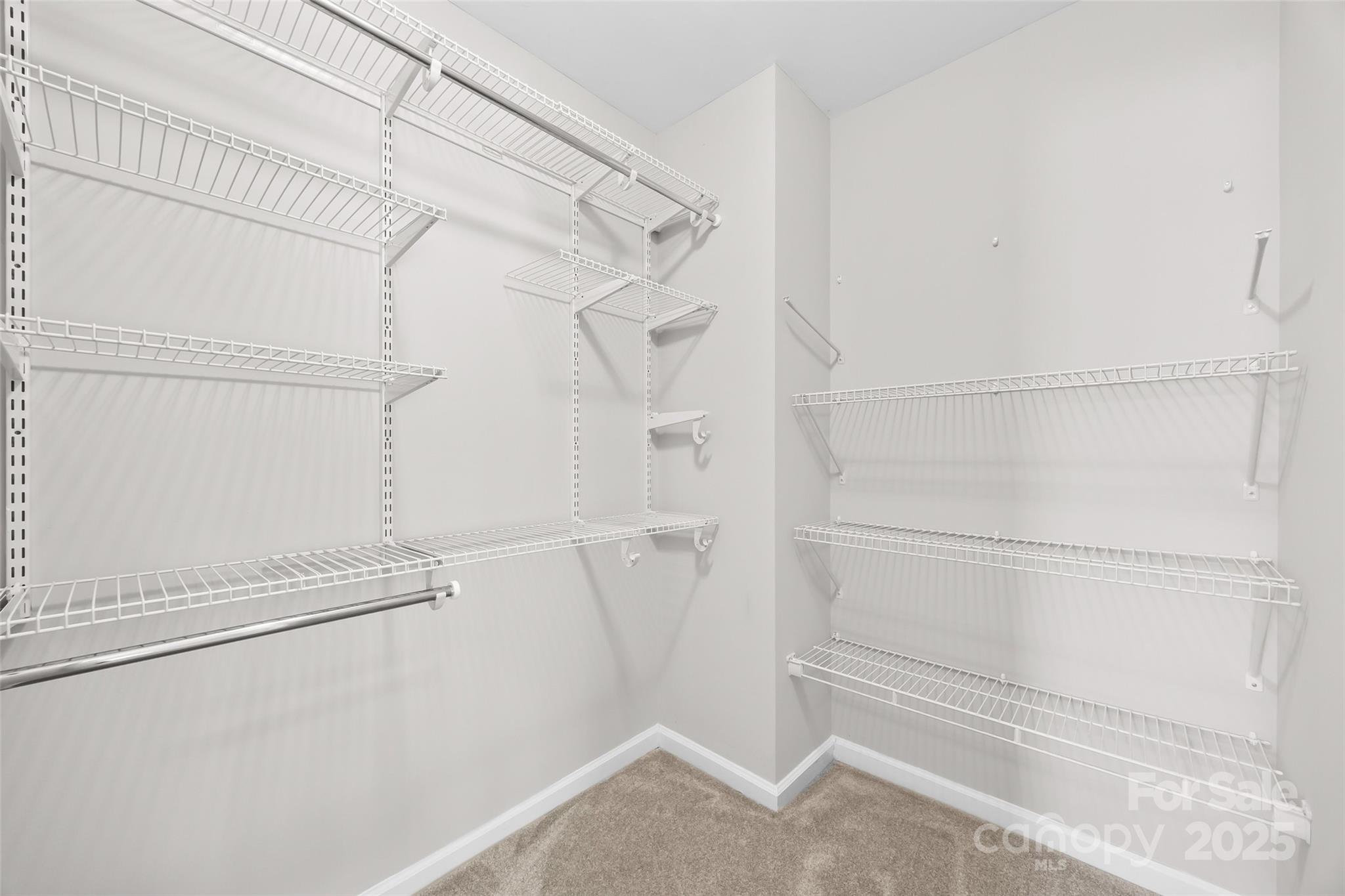 property viewer photo 24