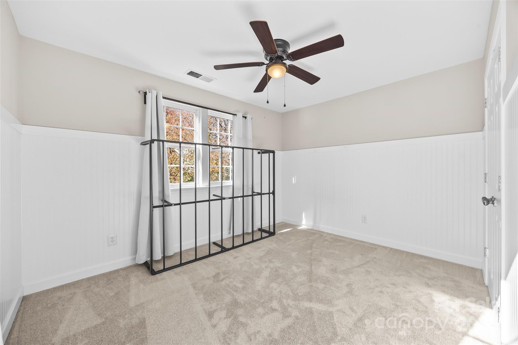 property viewer photo 27