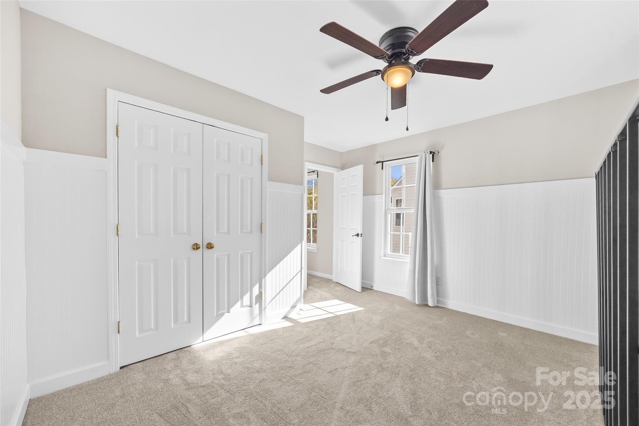 property viewer photo 28