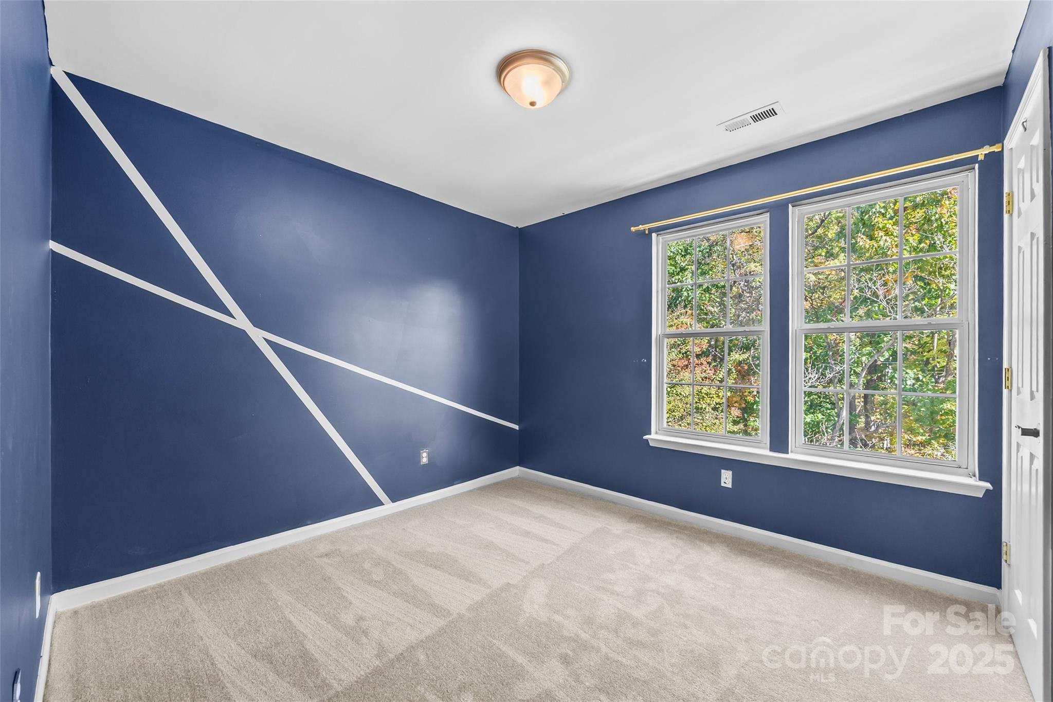 property viewer photo 29